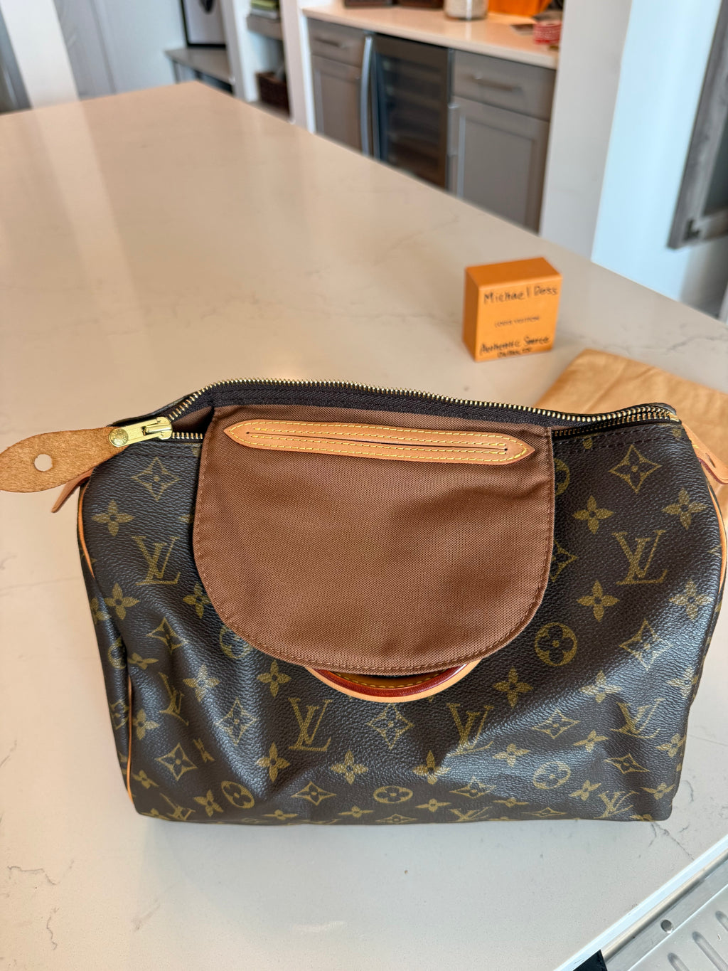 Louis Vuitton Speedy 30