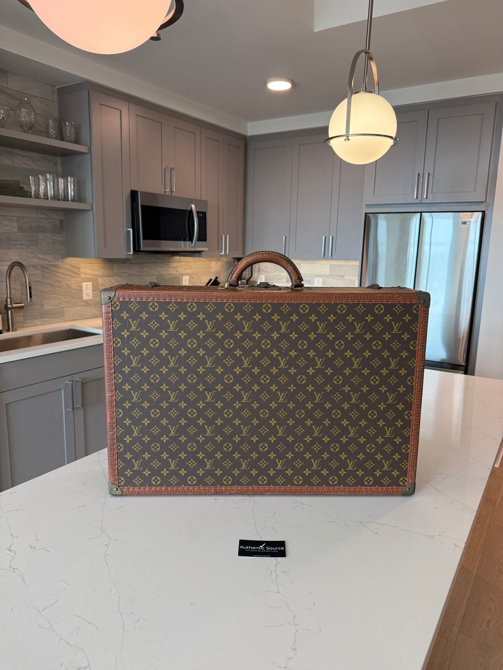 Louis Vuitton Bisten 65 Trunk