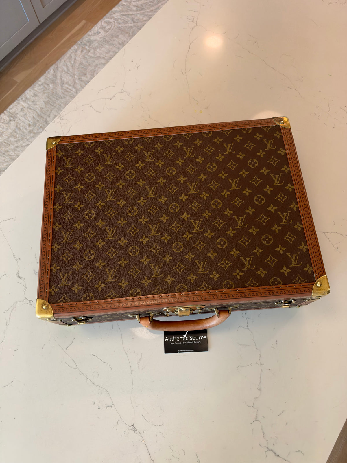 Louis Vuitton Bisten 50 Trunk