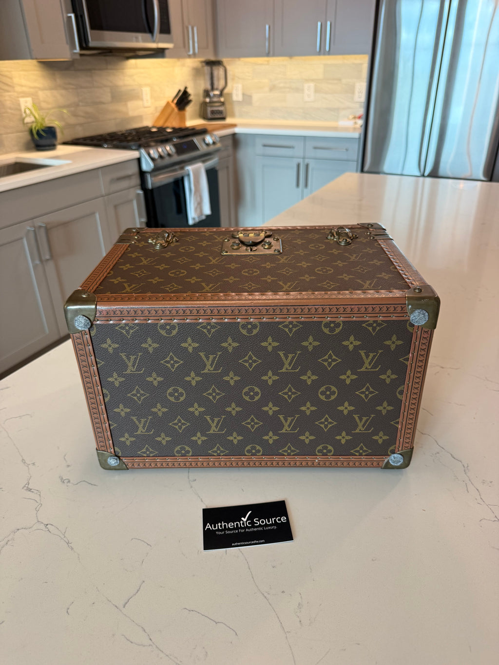 Louis Vuitton Boite Pharmacie Trunk