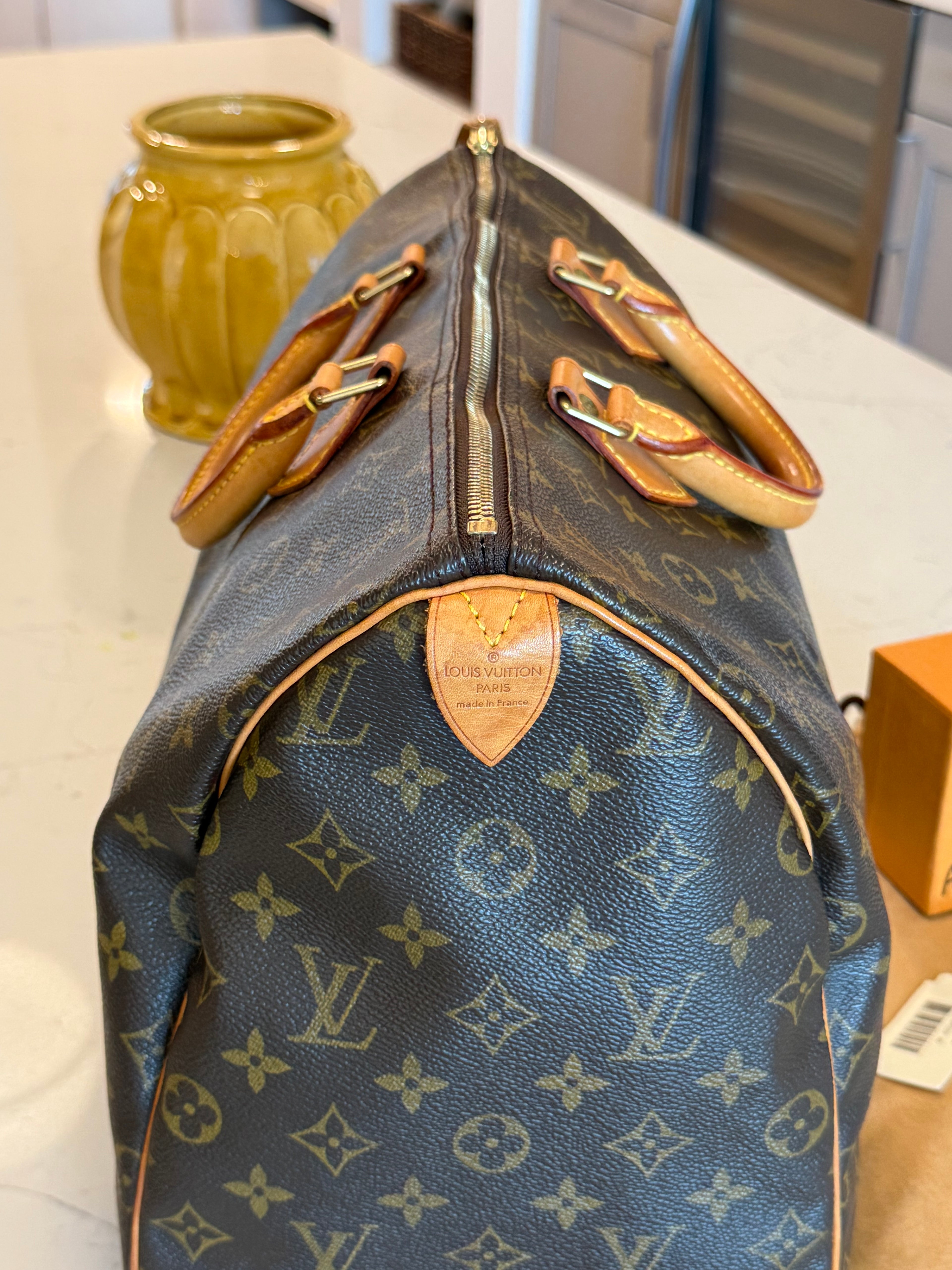 Louis Vuitton Speedy 40 Monogram