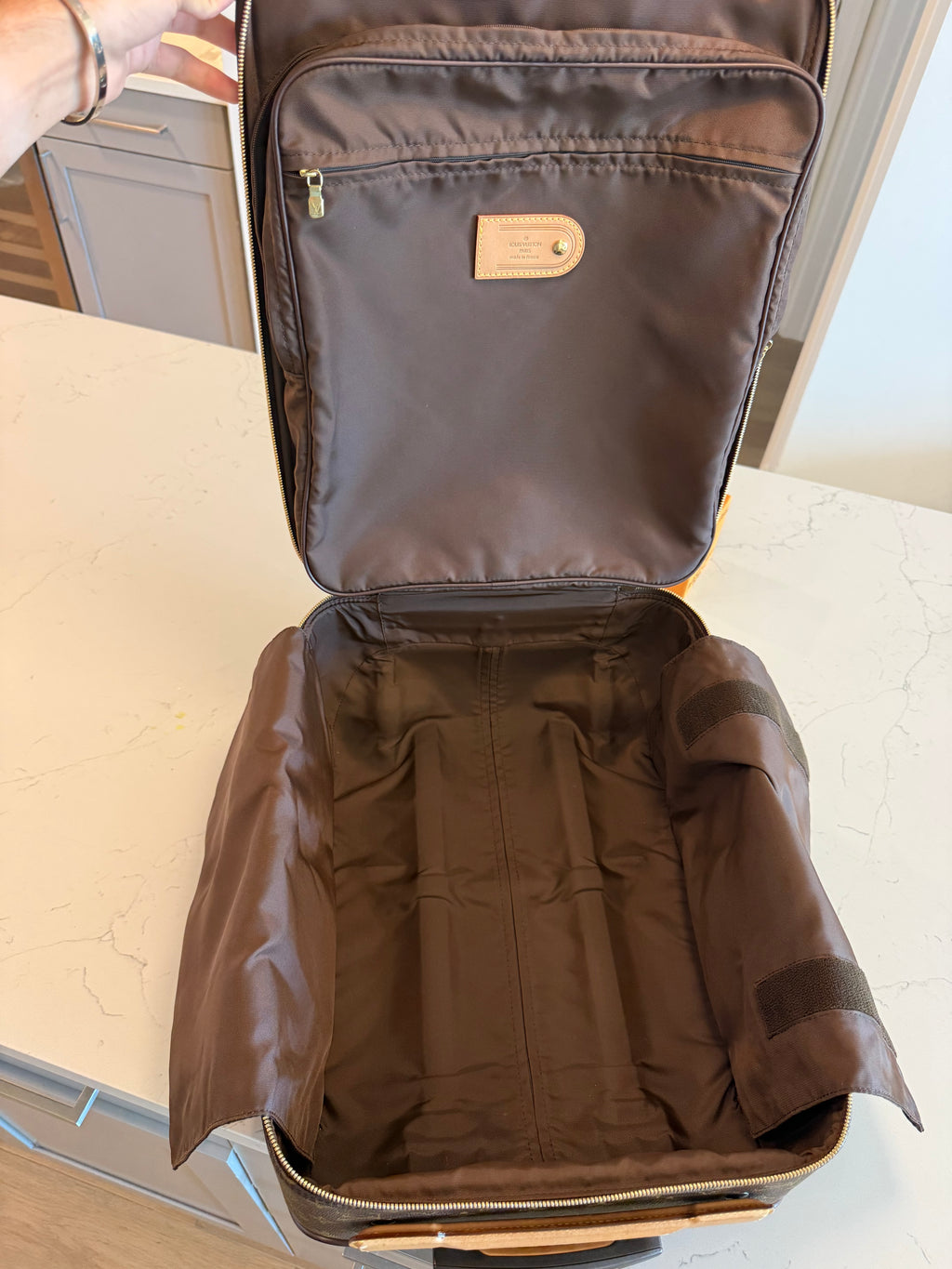 Louis Vuitton Pegase 45 Rolling Luggage