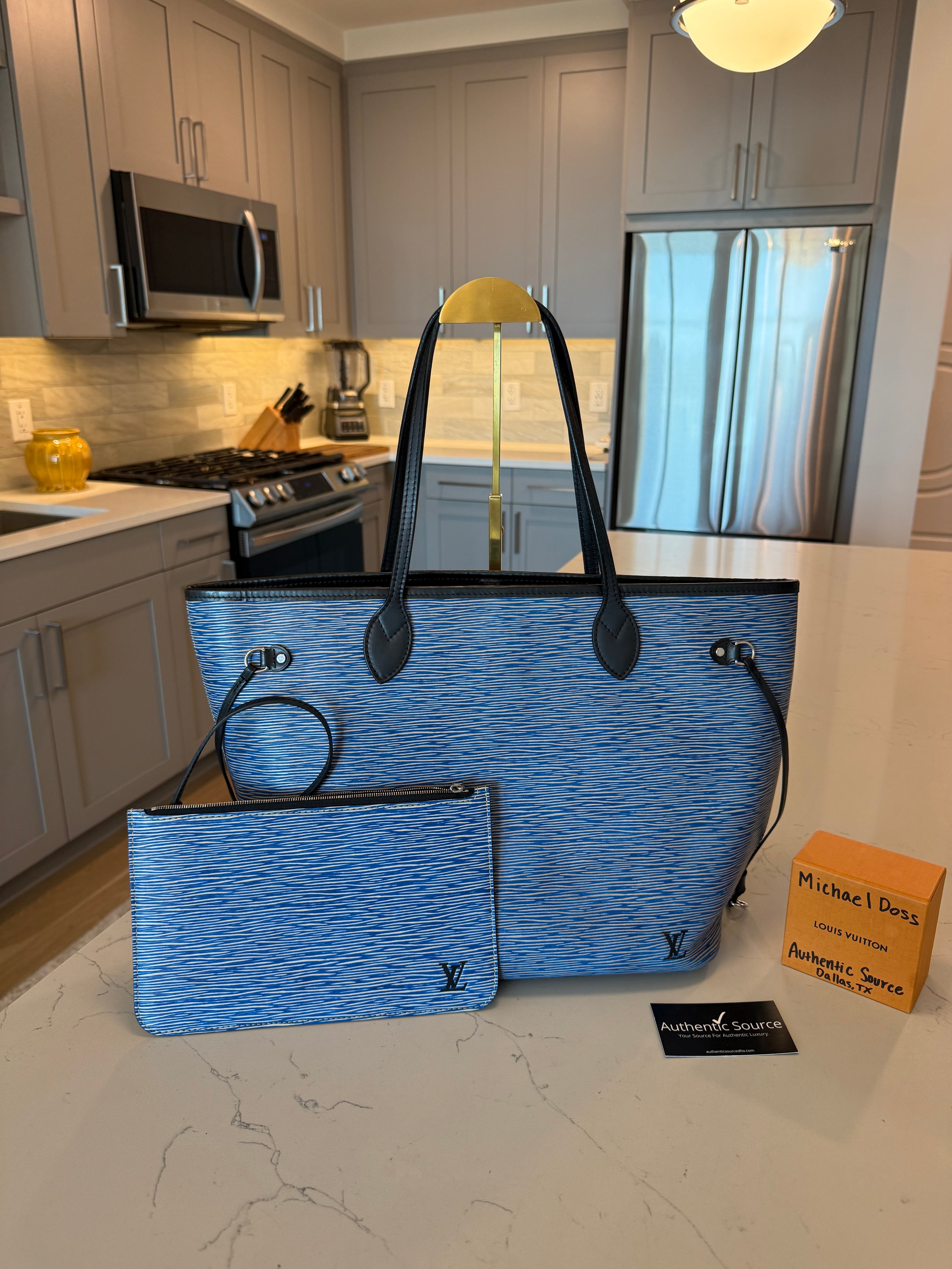 Louis Vuitton Neverfull MM with Pouch Epi Denim