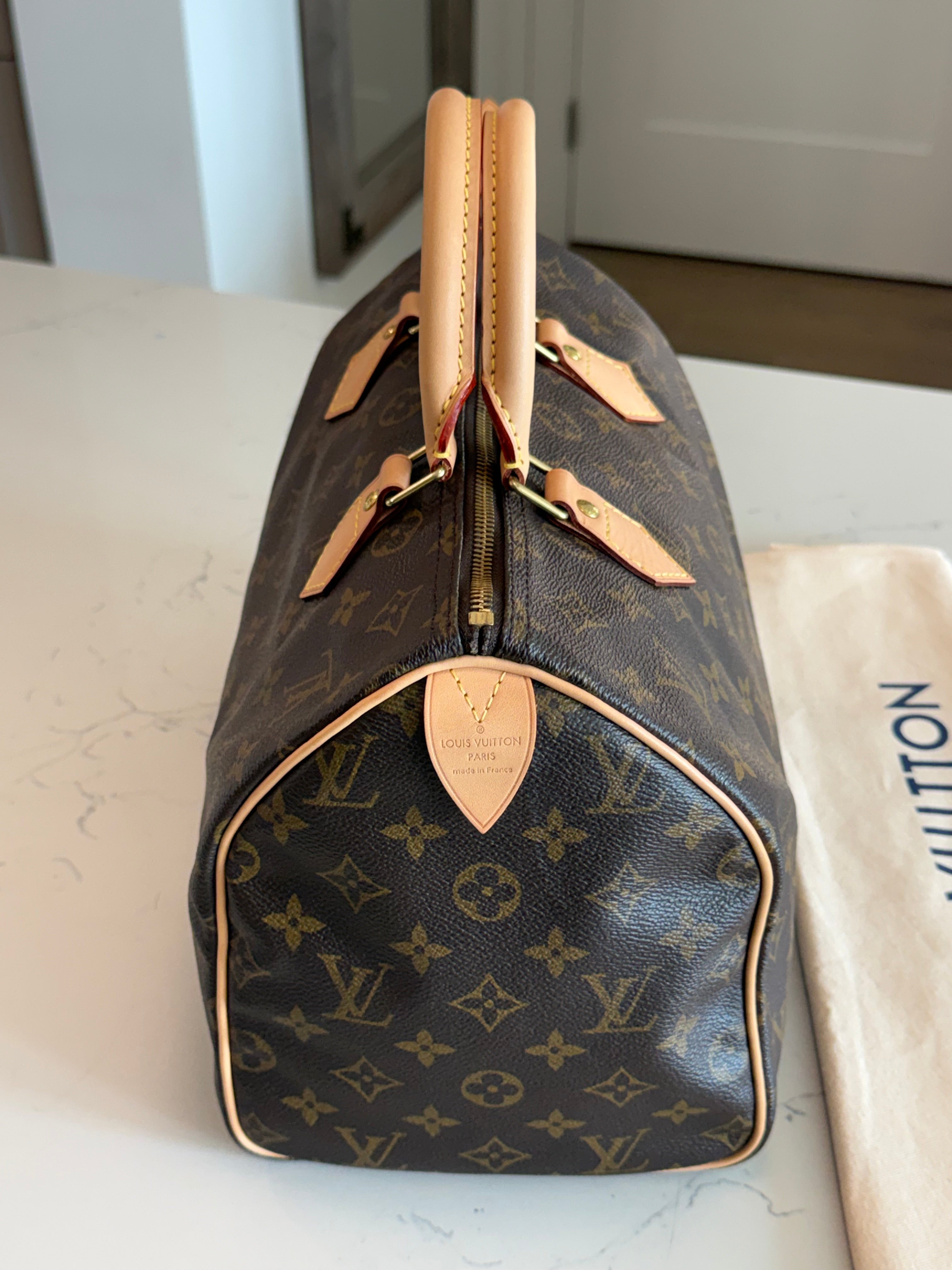Louis Vuitton Speedy 30
