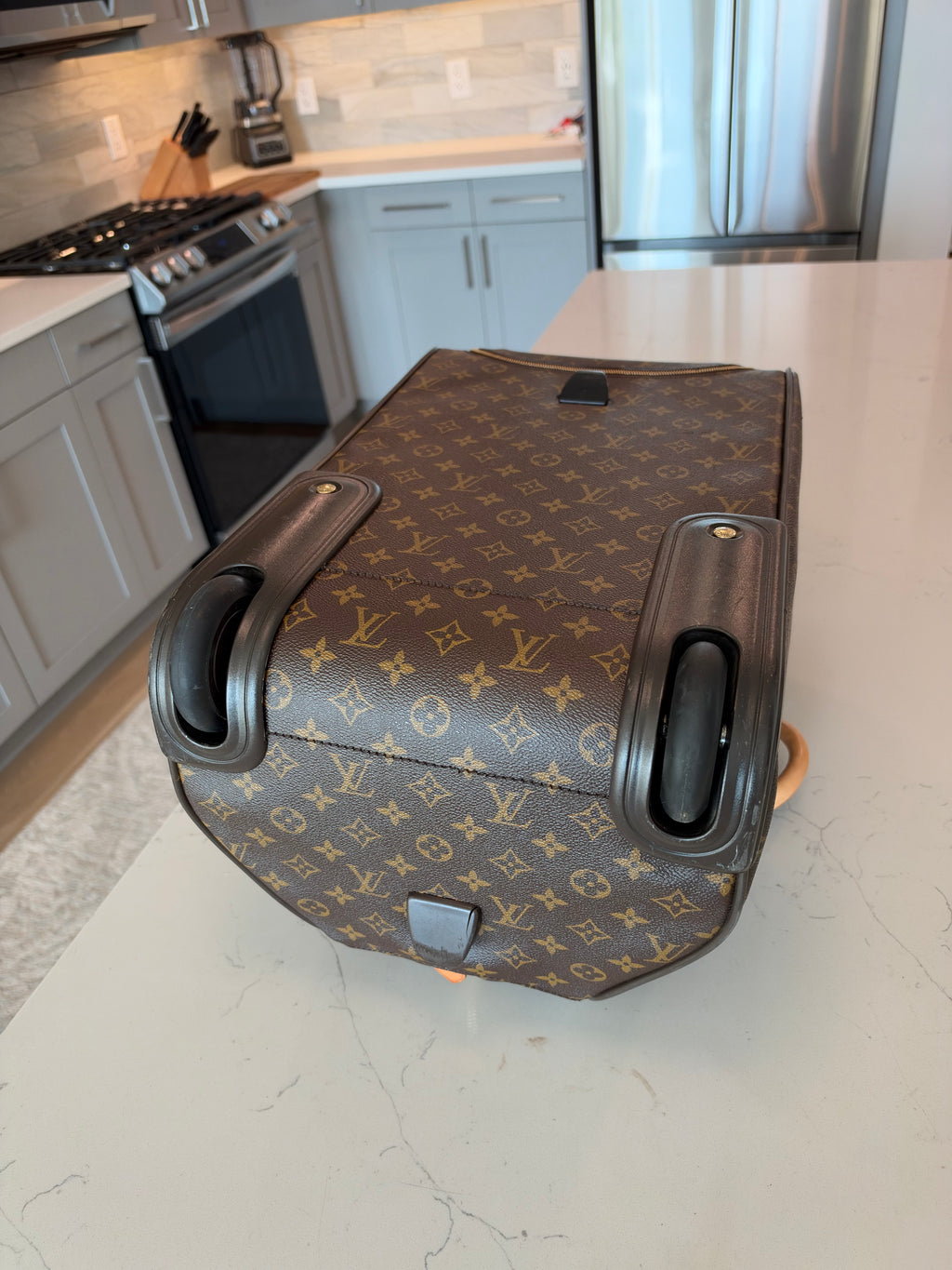 Louis Vuitton Eole 50 Rolling Duffle