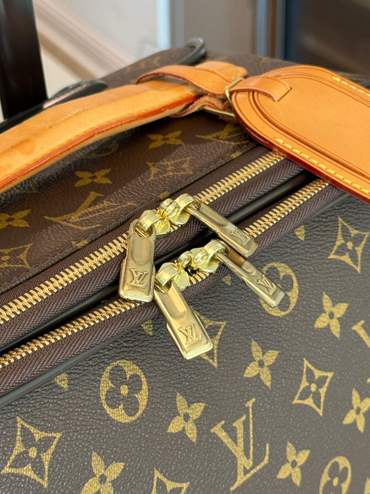 Pegase 55 Business Full Set with Protective Cover