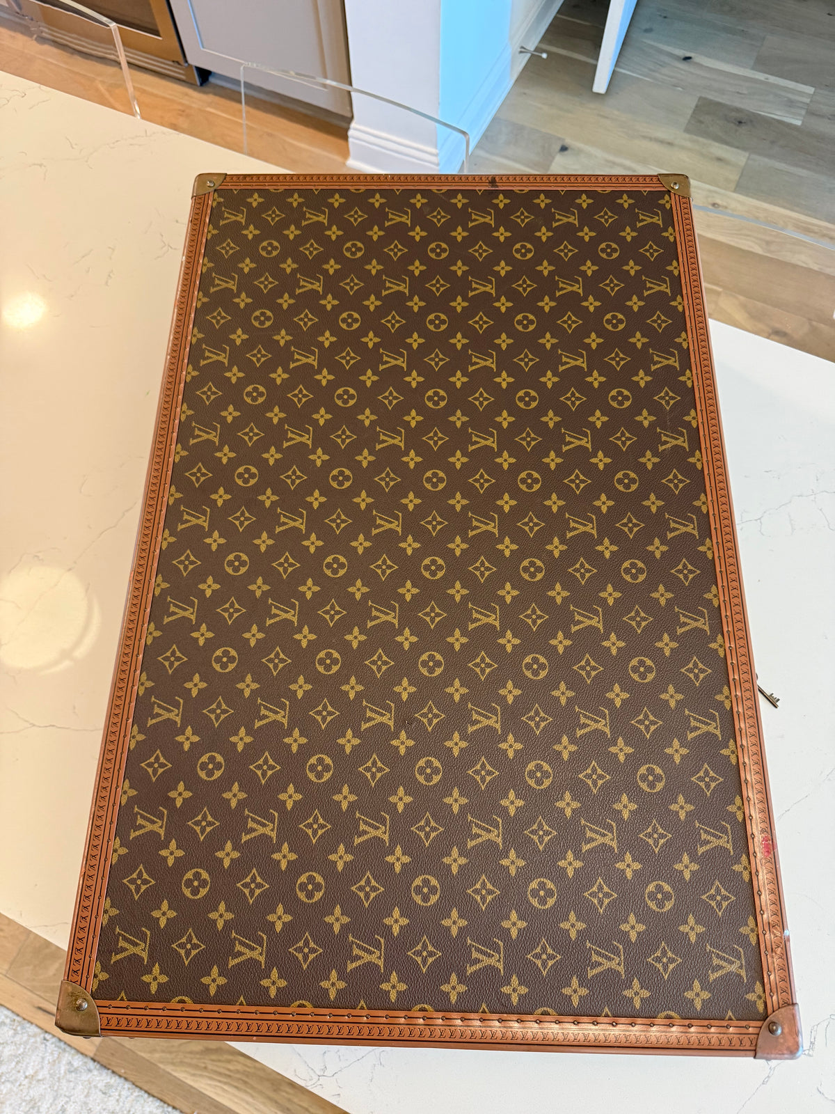 Louis Vuitton Alzer 75 Trunk