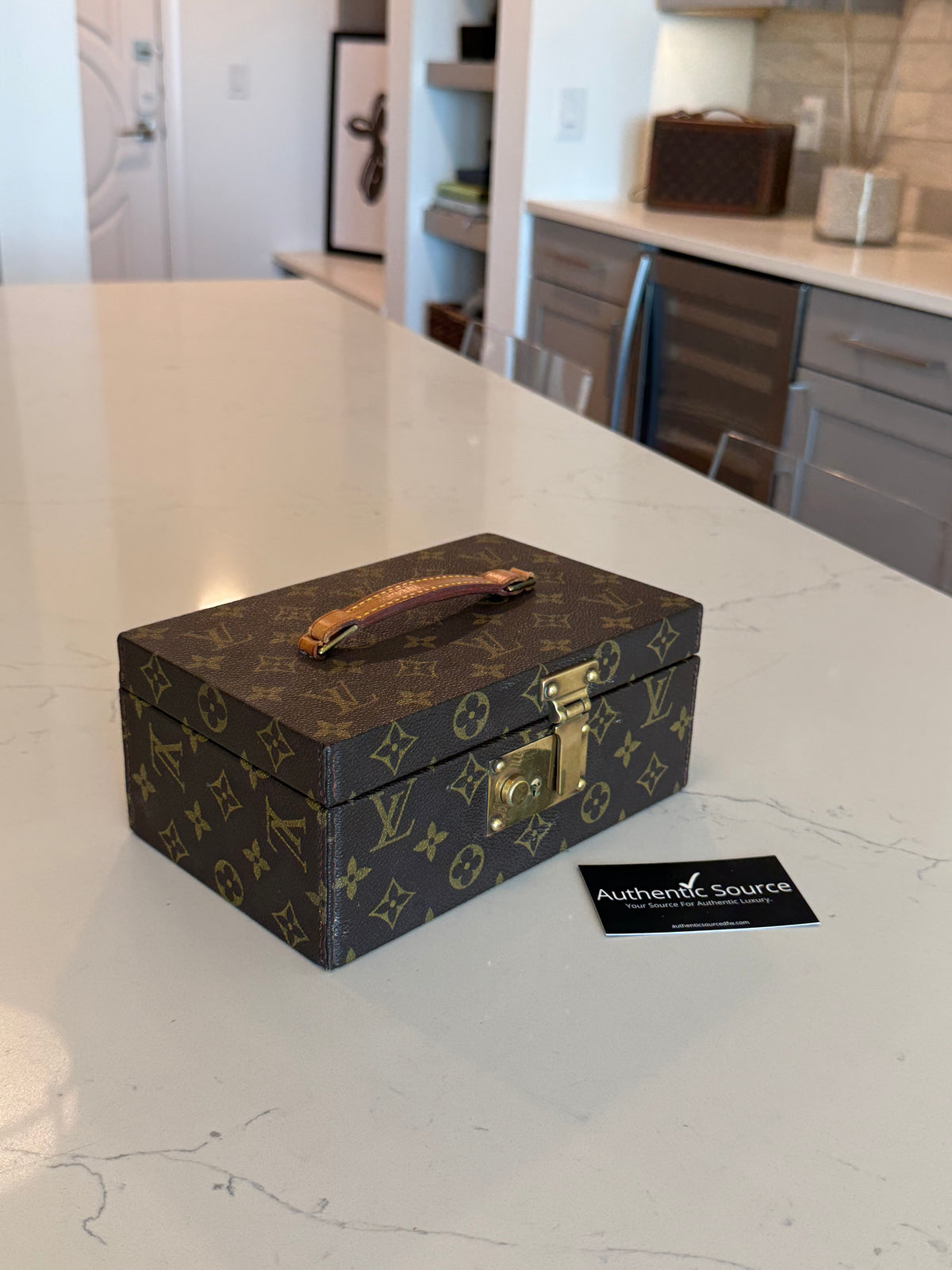 Louis Vuitton Jewelry Accessory Trunk