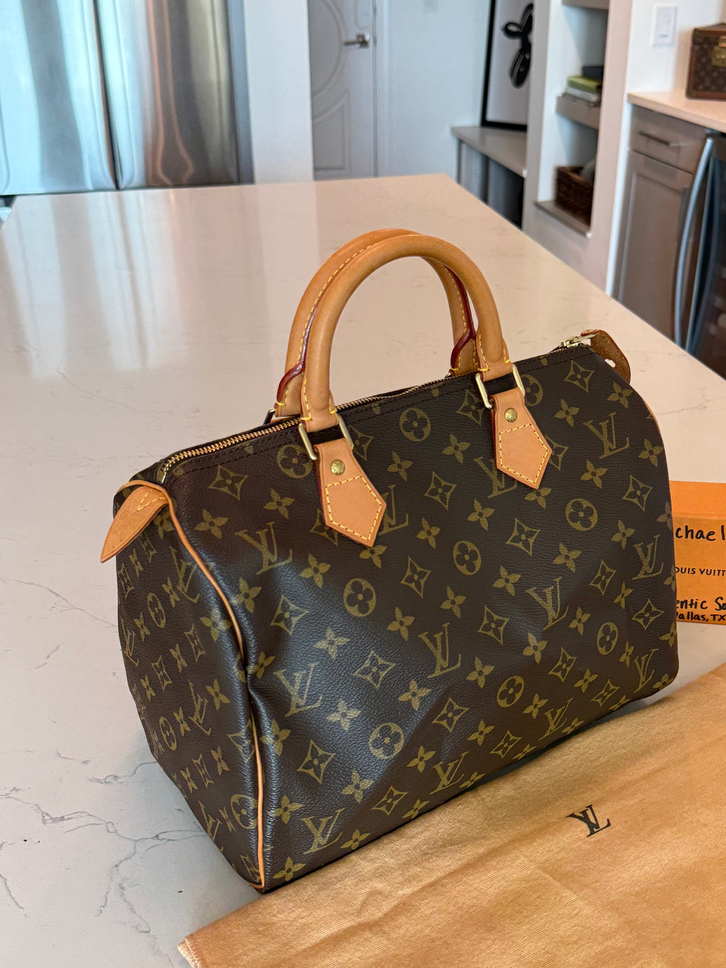 Louis Vuitton Speedy 30