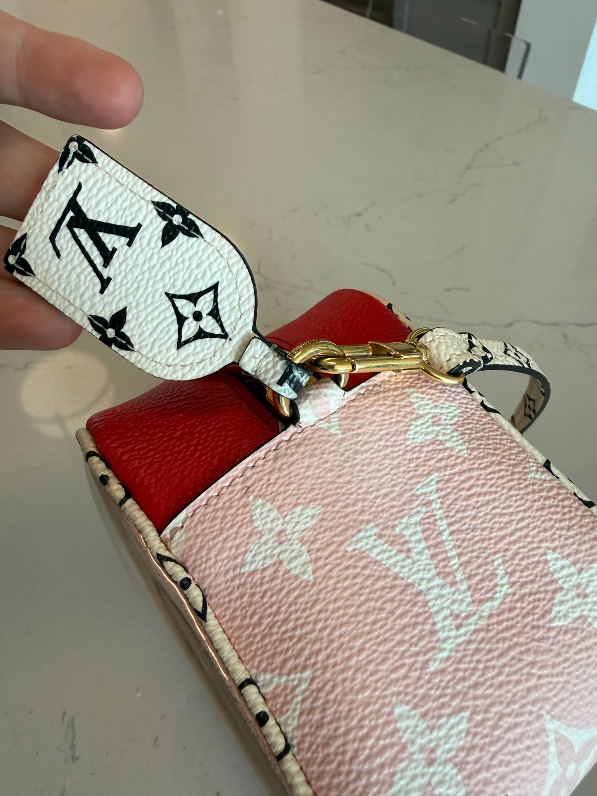 Louis Vuitton Beach Pouch Red Giant Monogram Rare