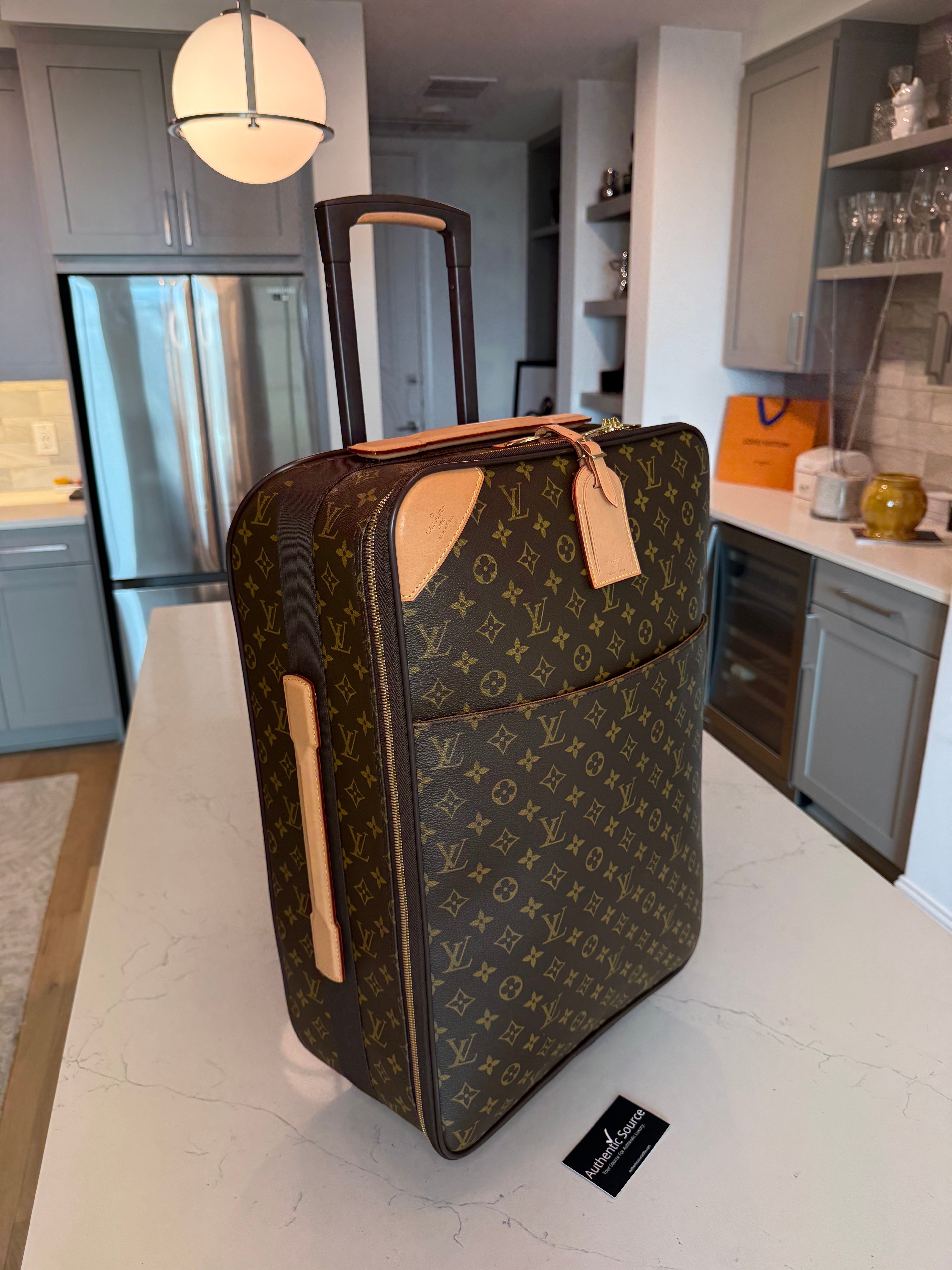 Louis Vuitton Pegase 55 Carry On