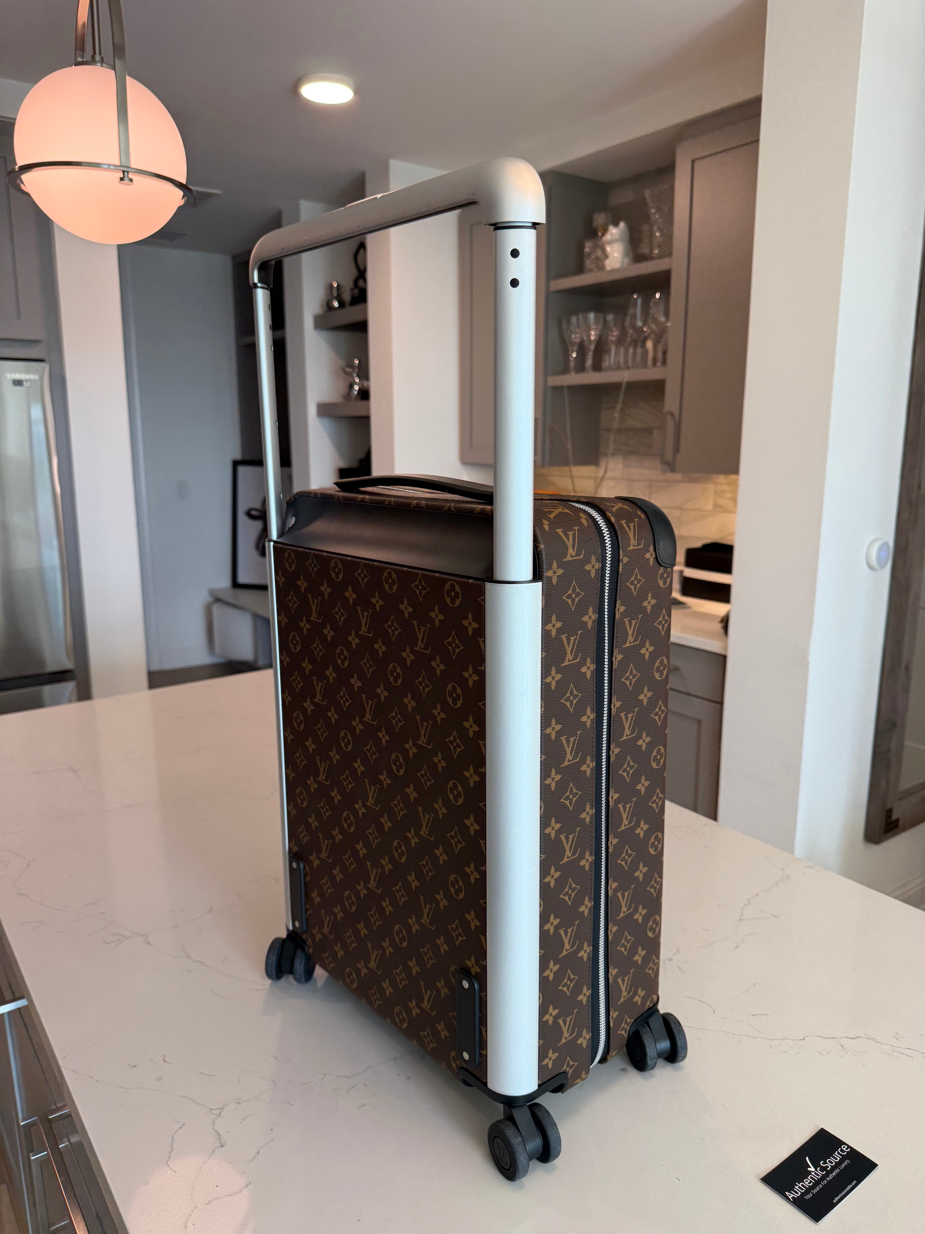Louis Vuitton Horizon 55 Macassar