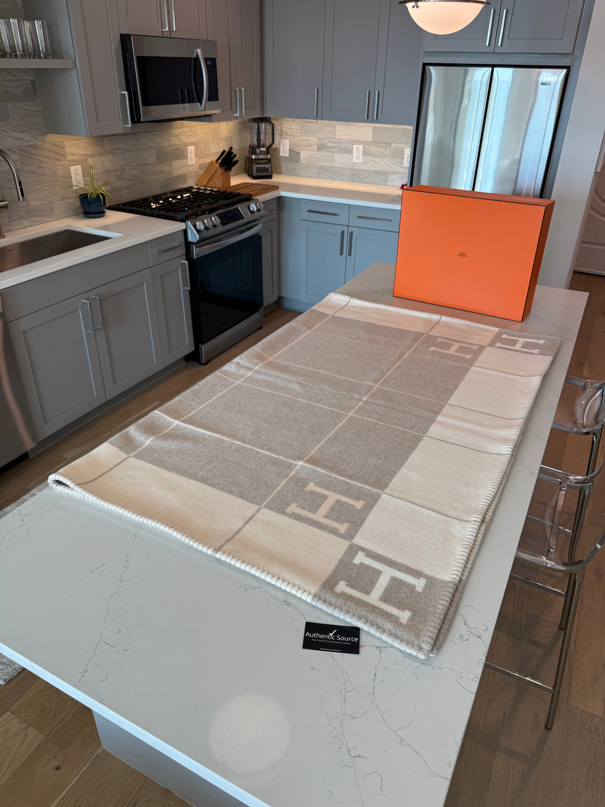 Hermes Avalon Blanket - New