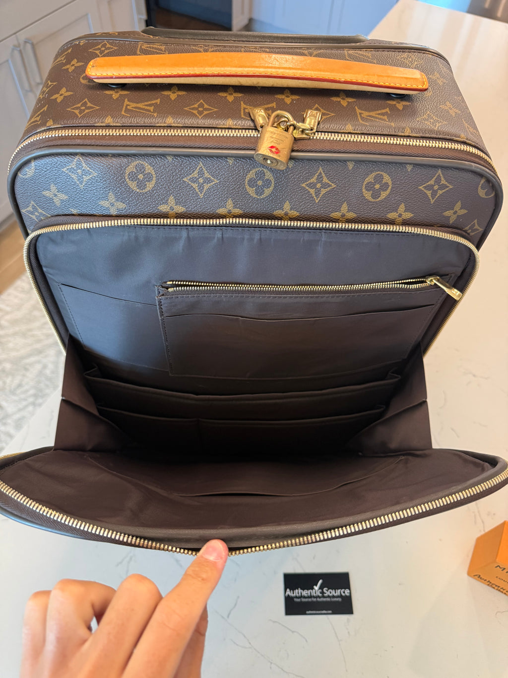Pegase 55 Business Rolling Luggage