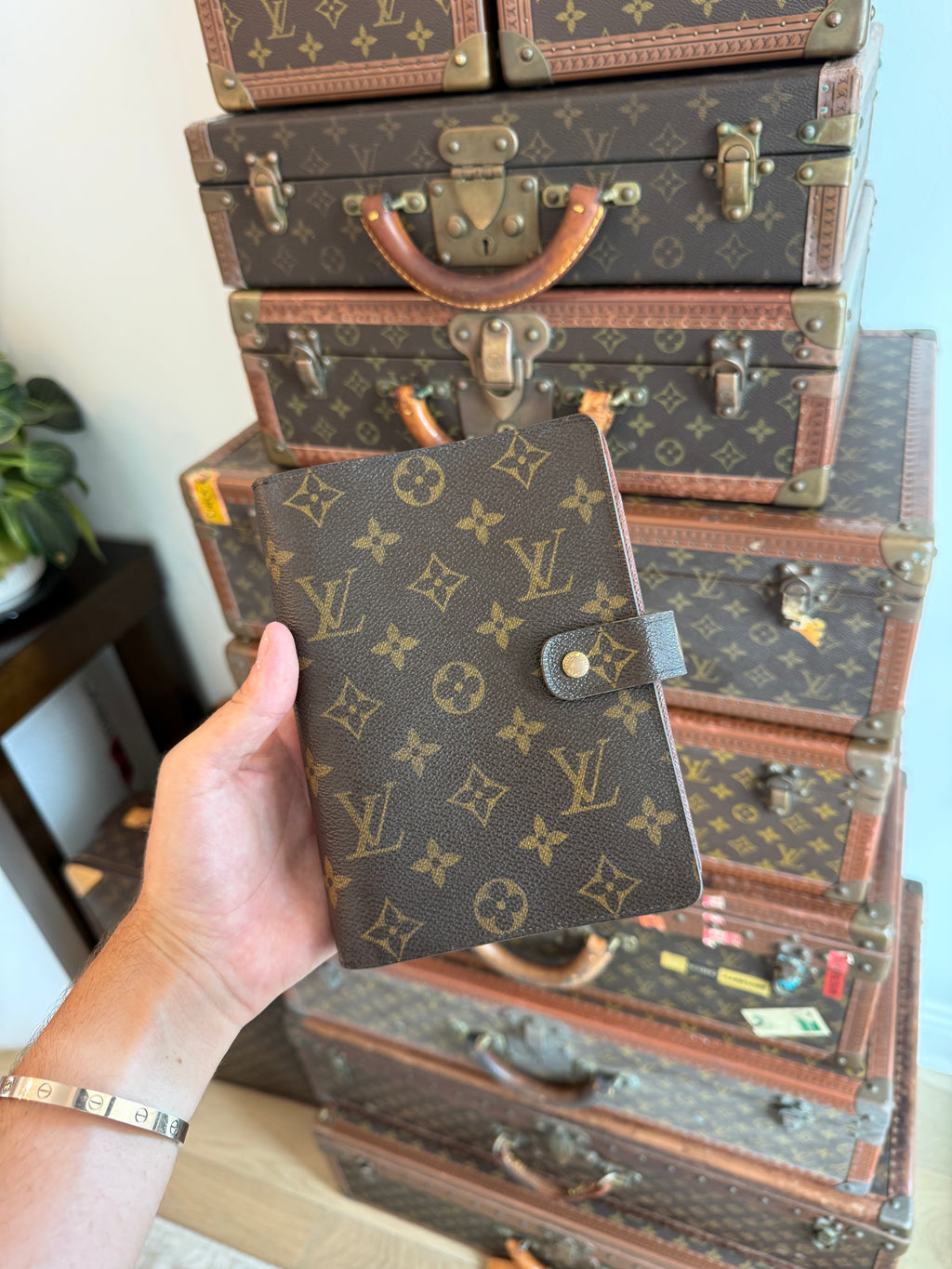 Louis Vuitton Agenda MM