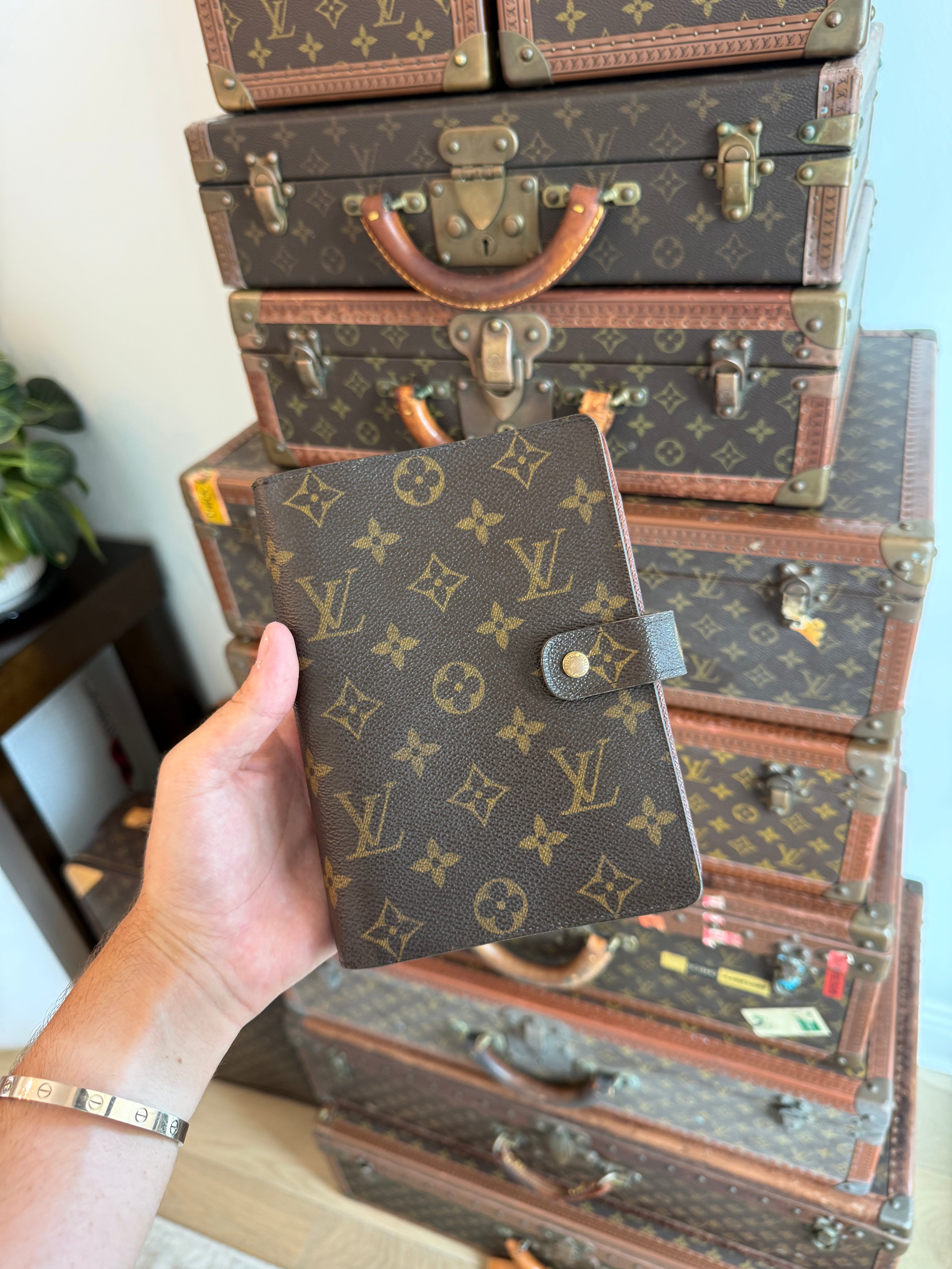 Louis Vuitton Agenda MM