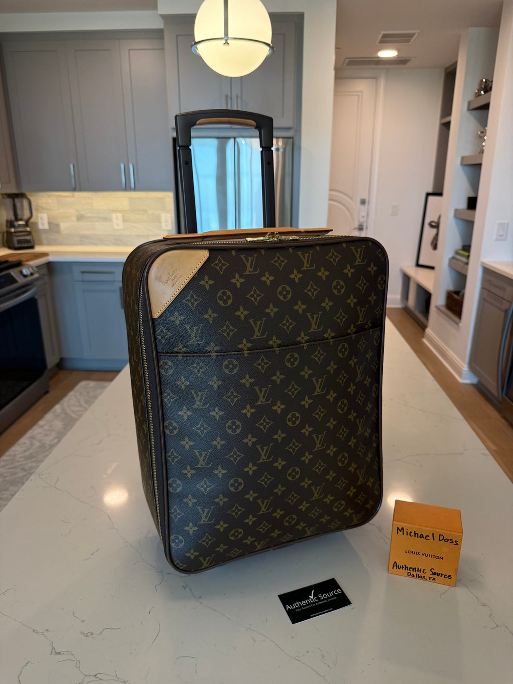 Louis Vuitton Pegase 45 Rolling Luggage