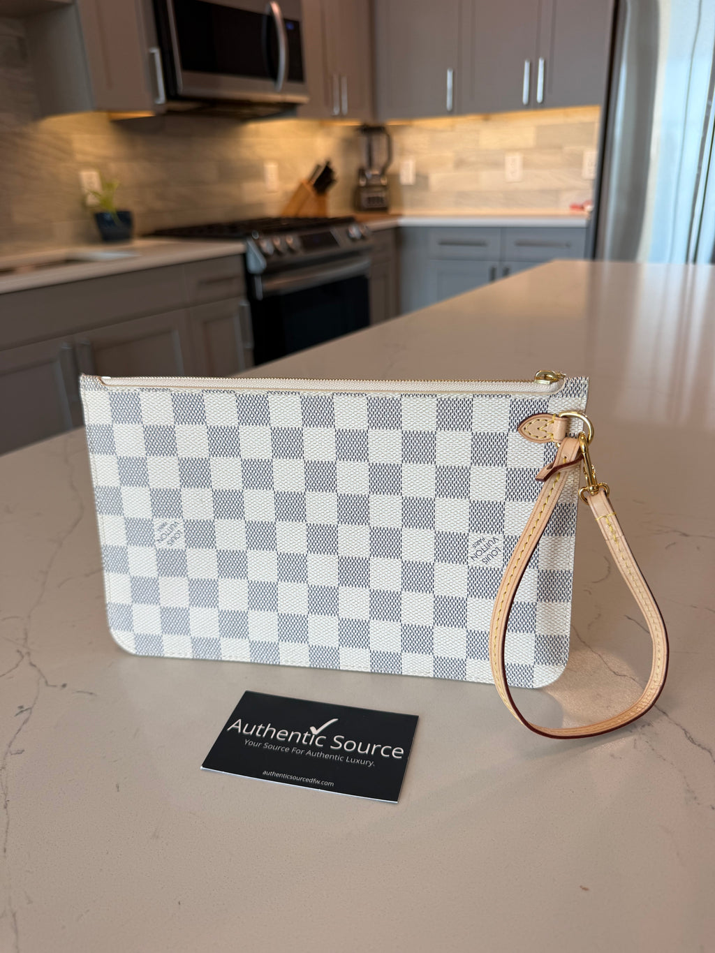 Louis Vuitton Clutch/Pouch Azur
