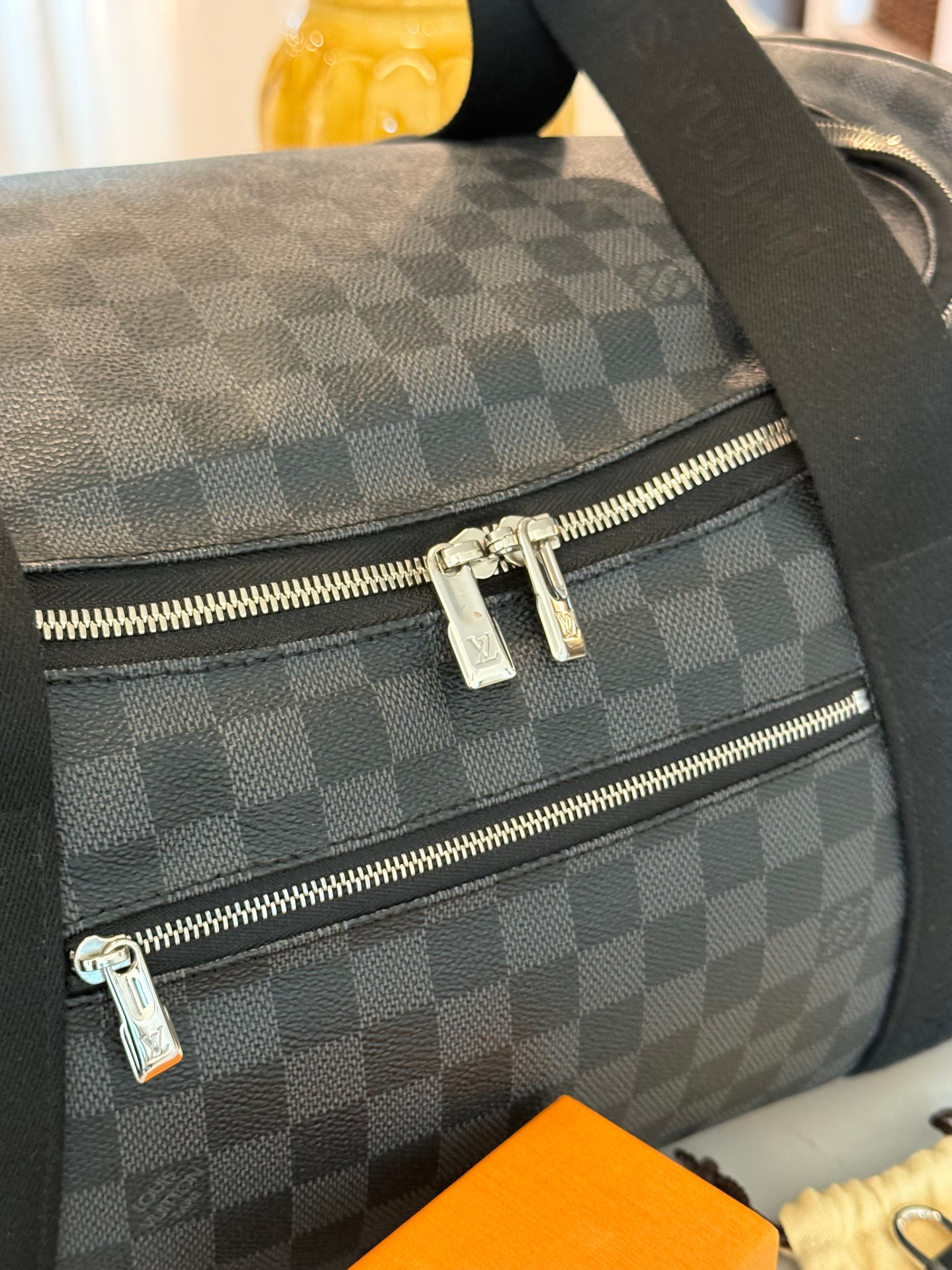 Louis Vuitton Neo Eole 50 Damier Graphite