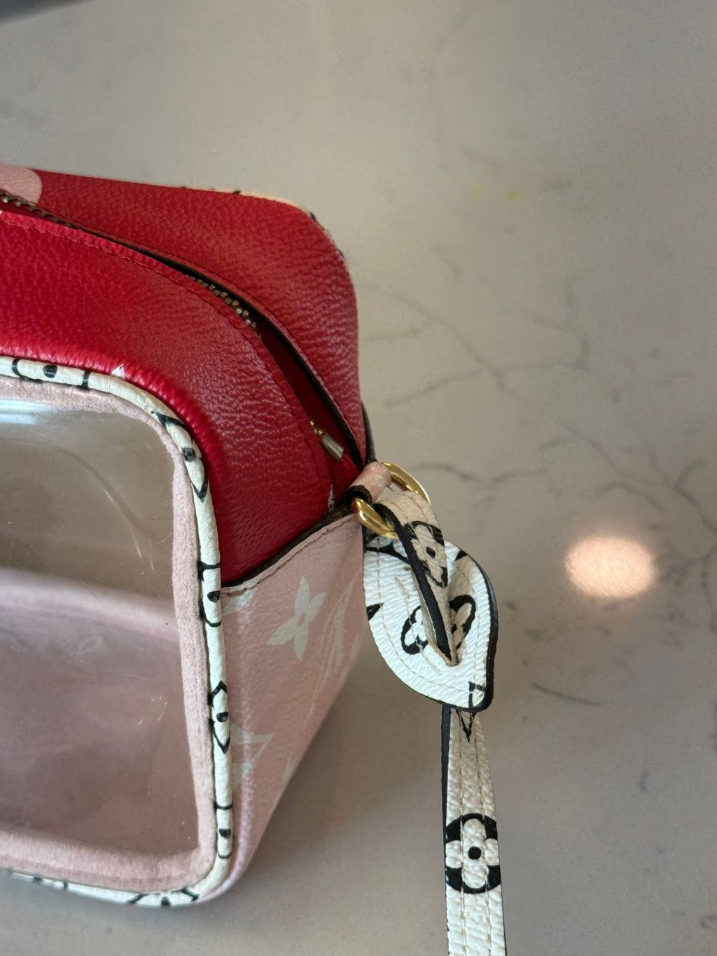 Louis Vuitton Beach Pouch Red Giant Monogram Rare