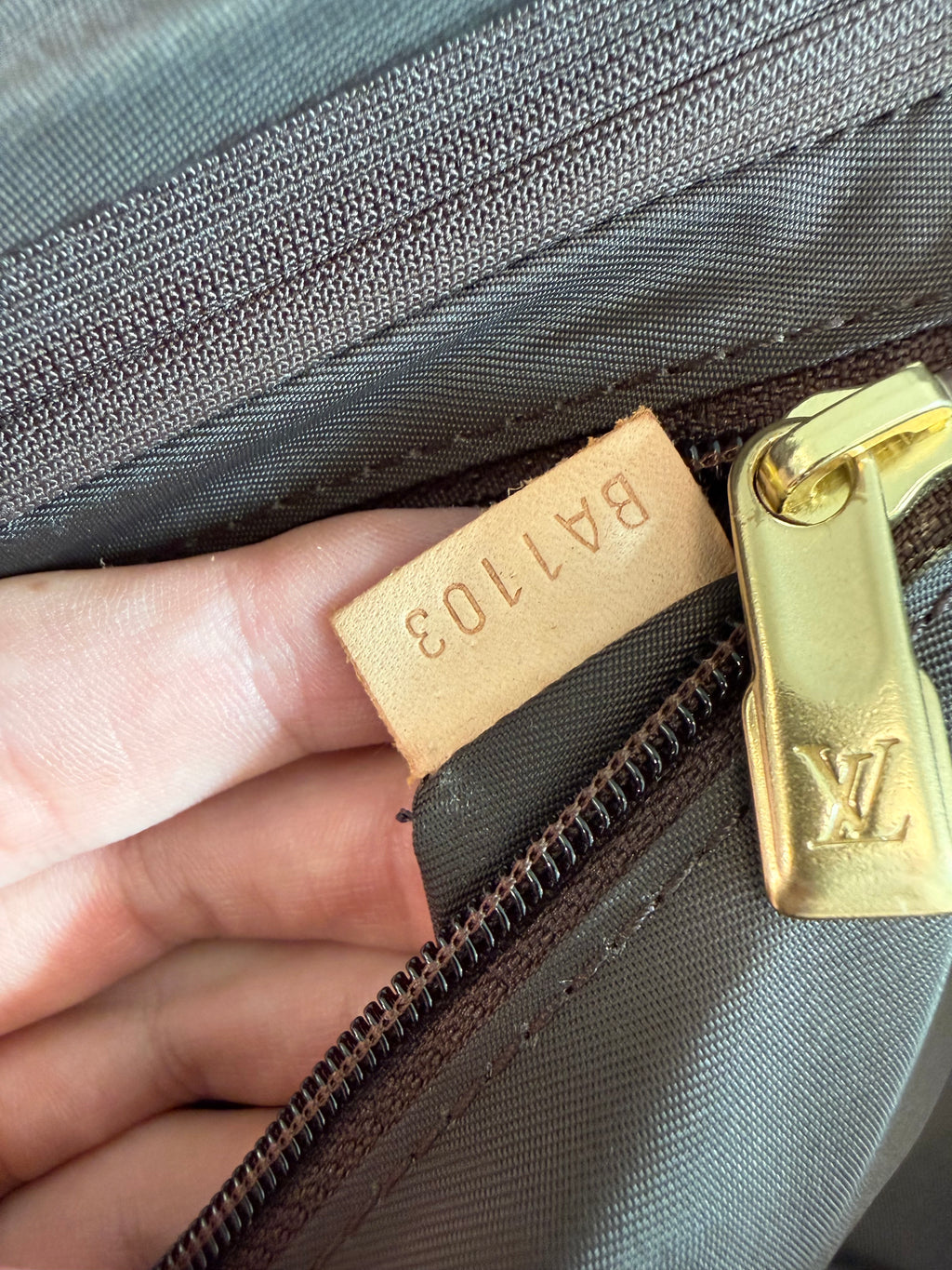 Louis Vuitton Zephyr 70