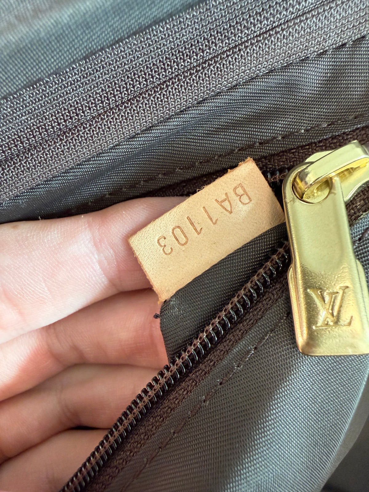 Louis Vuitton Zephyr 70