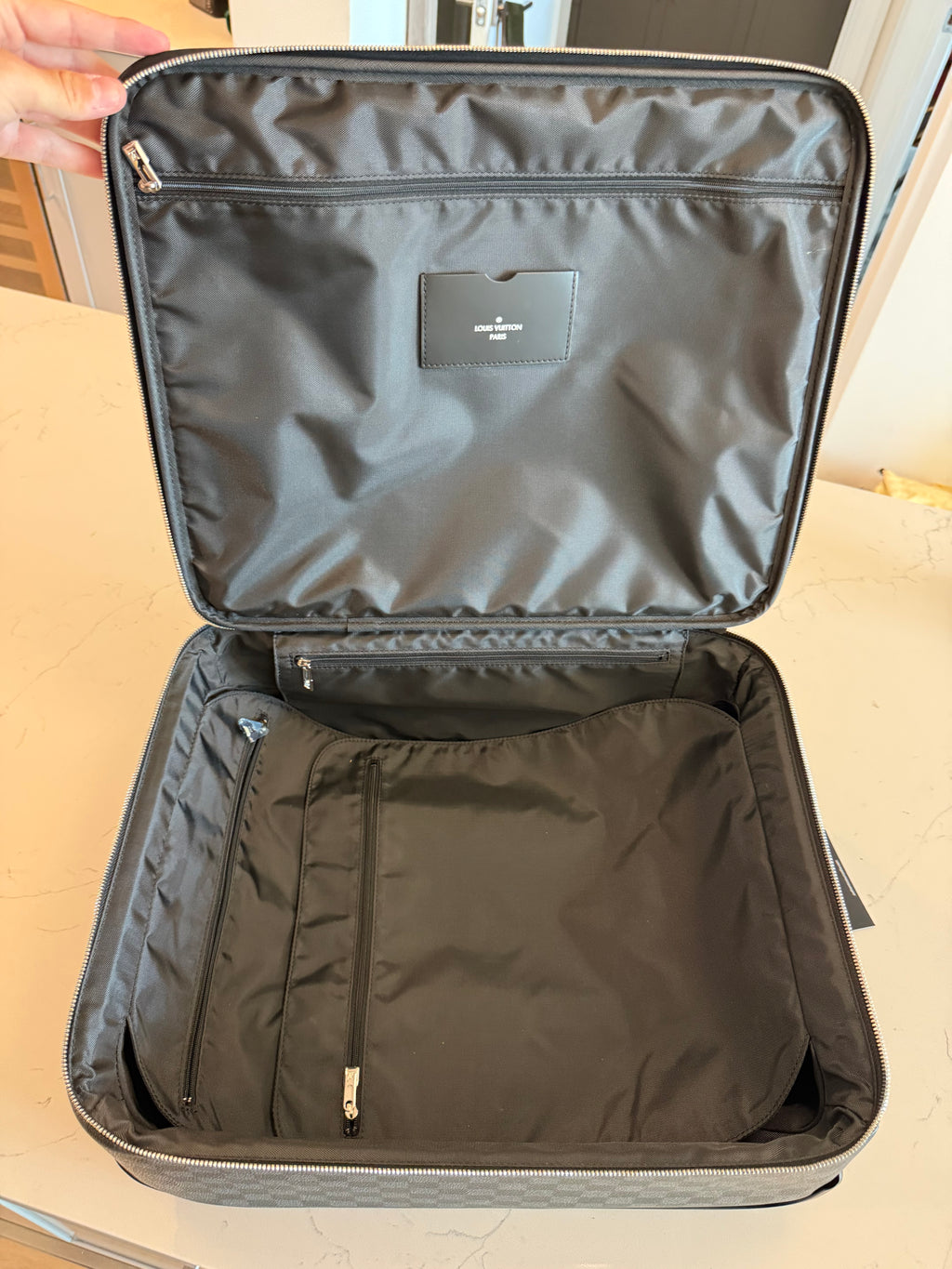 Louis Vuitton Pegase 45 Damier Graphite