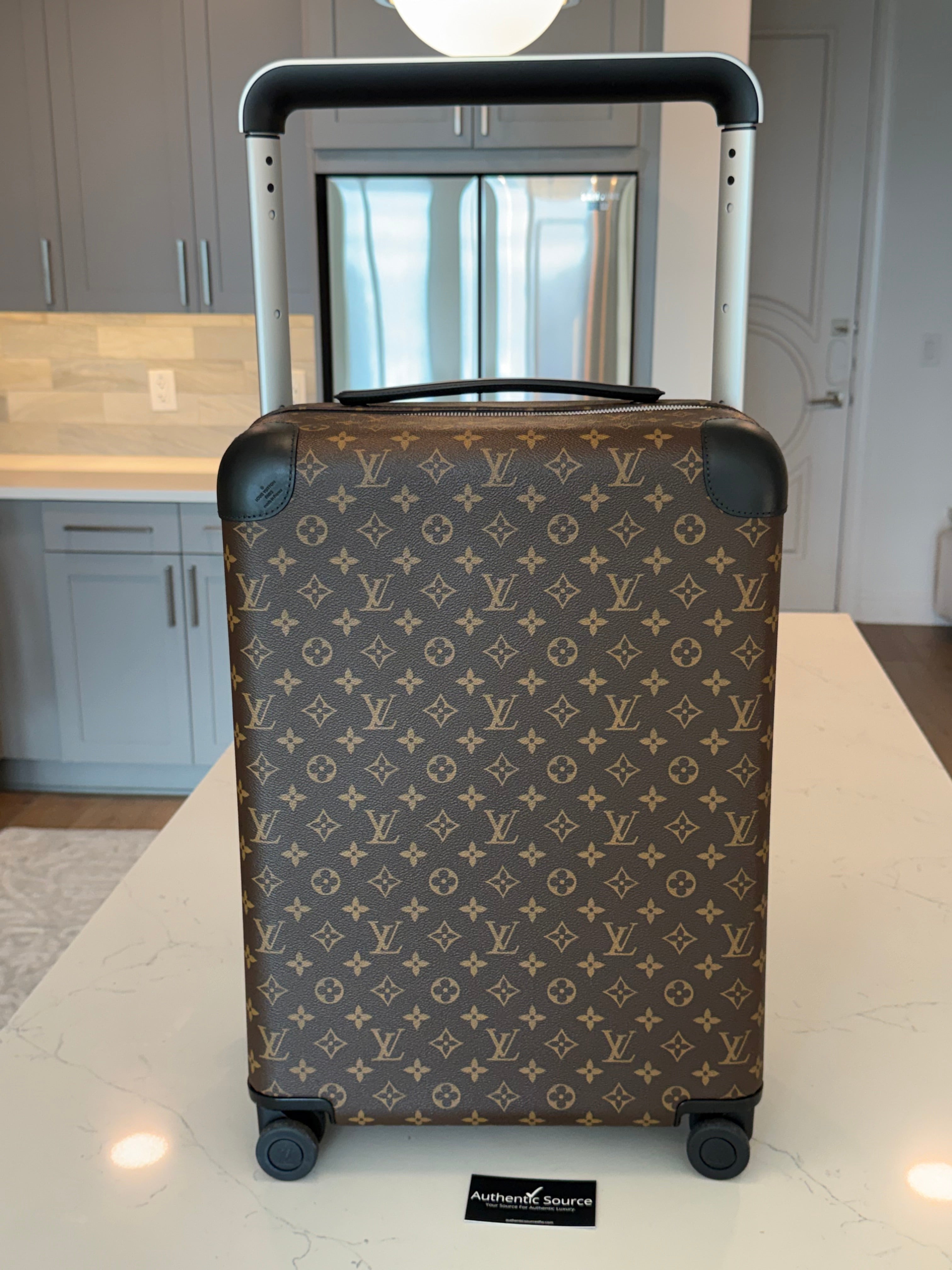 Louis Vuitton Horizon 55 Macassar