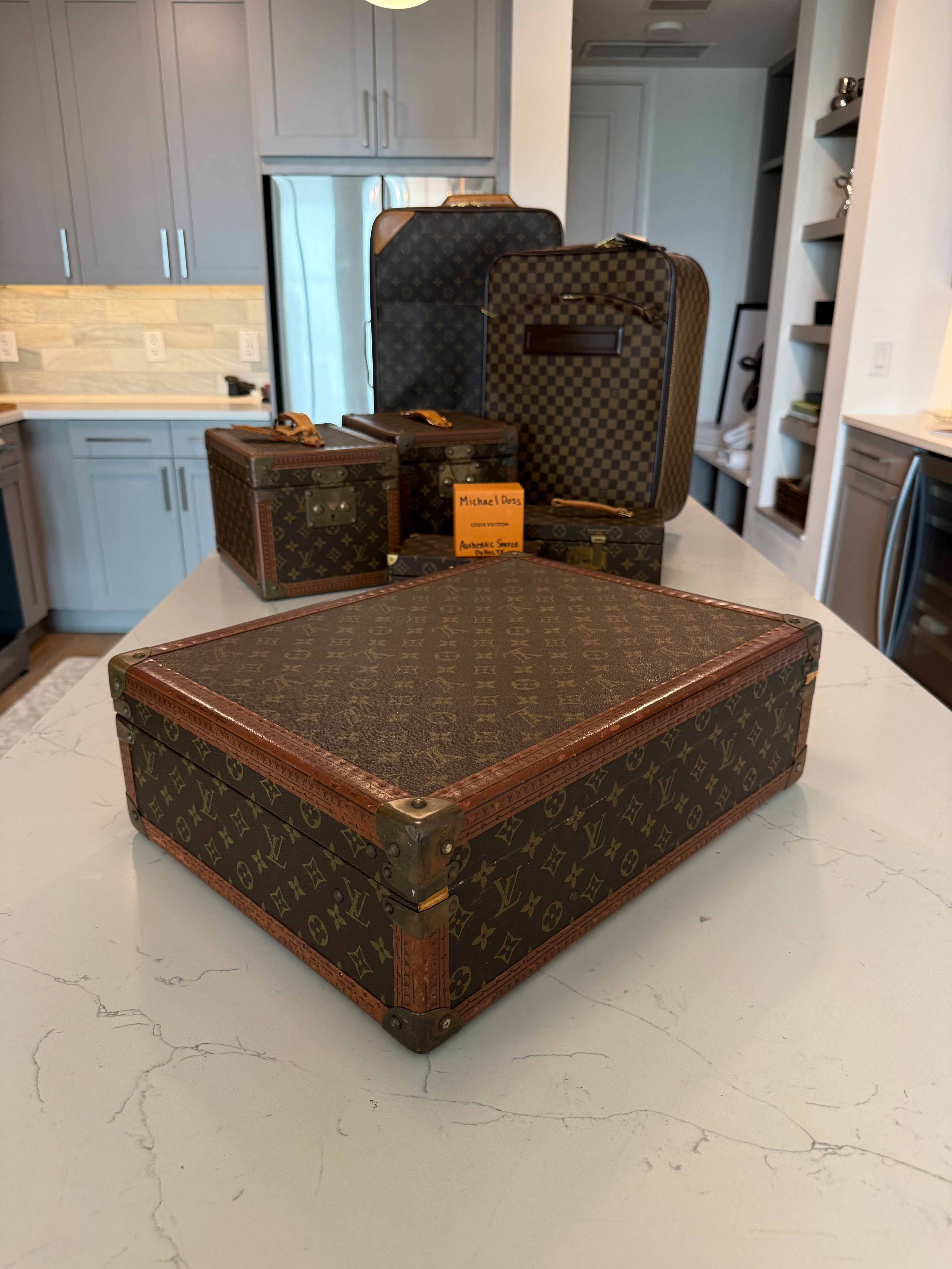 Louis Vuitton Bisten 50 Trunk