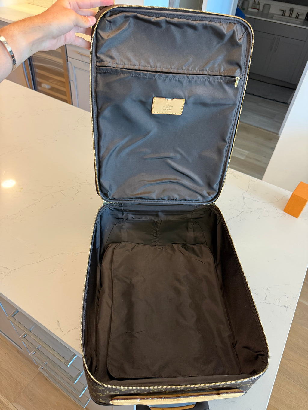 Louis Vuitton Pegase 45 Rolling Luggage