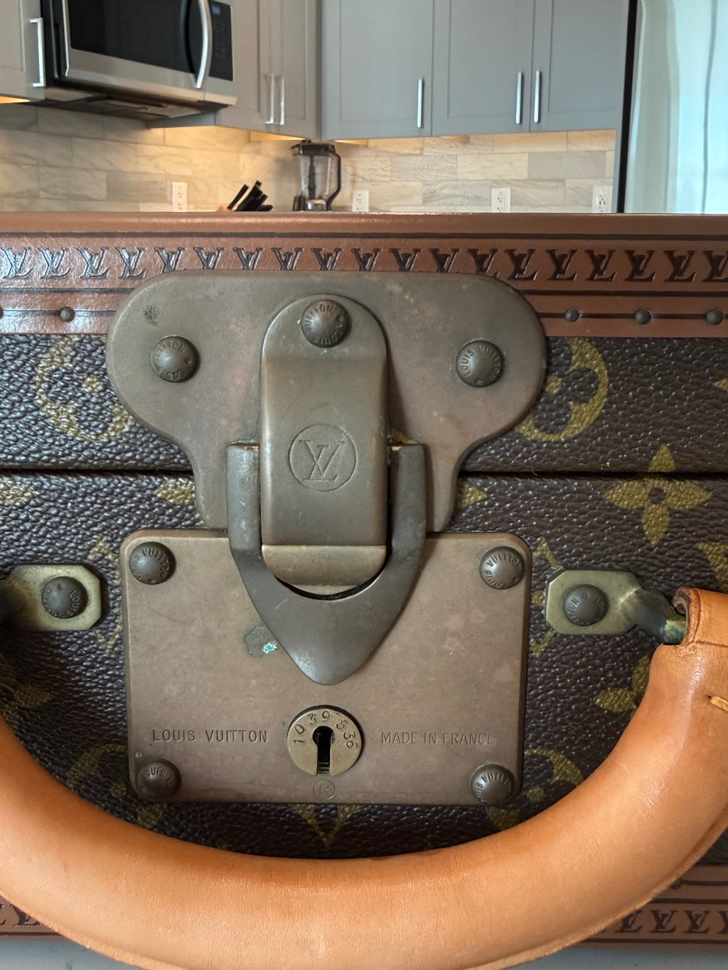Louis Vuitton Cotteville 45