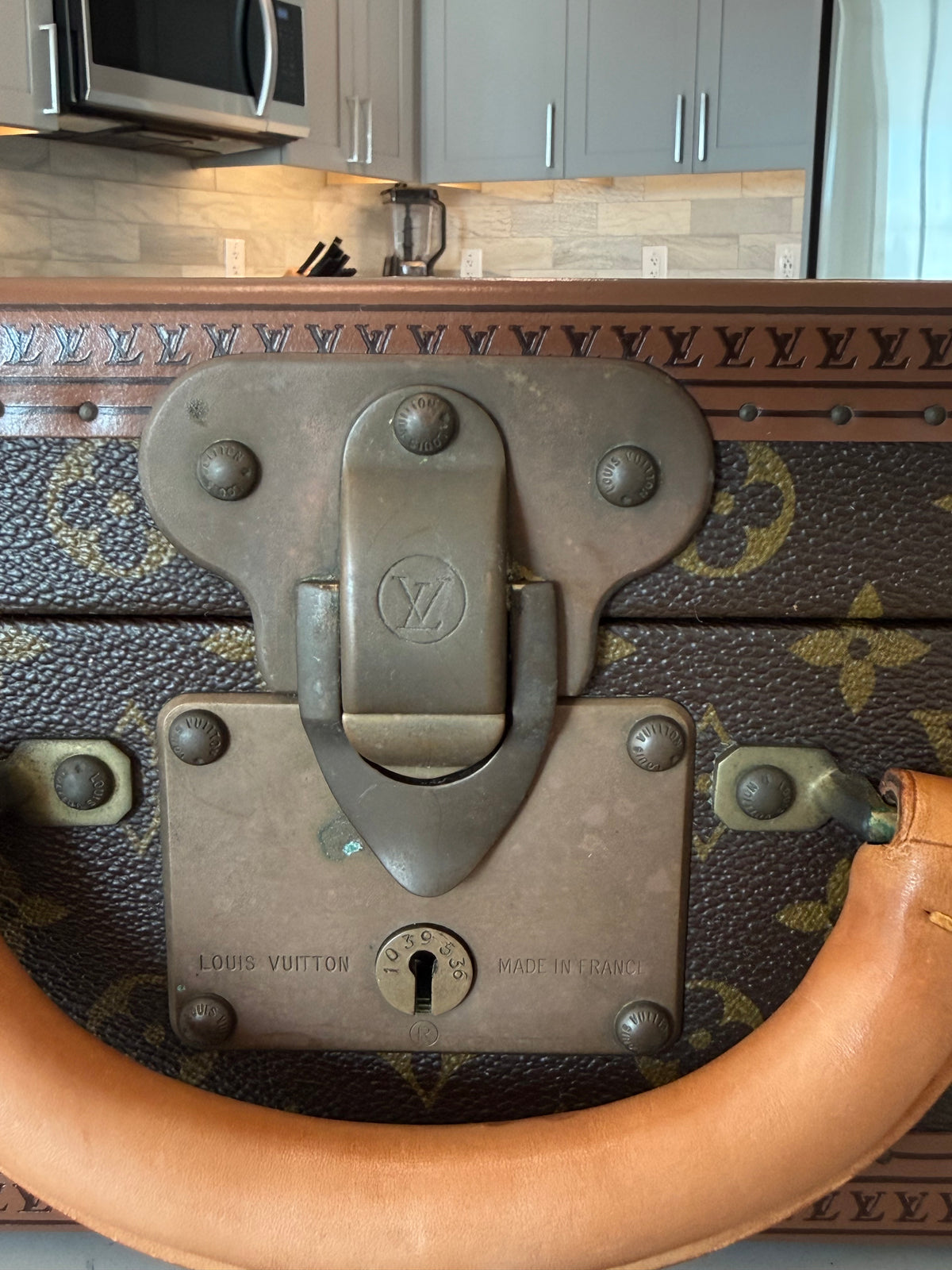 Louis Vuitton Cotteville 45