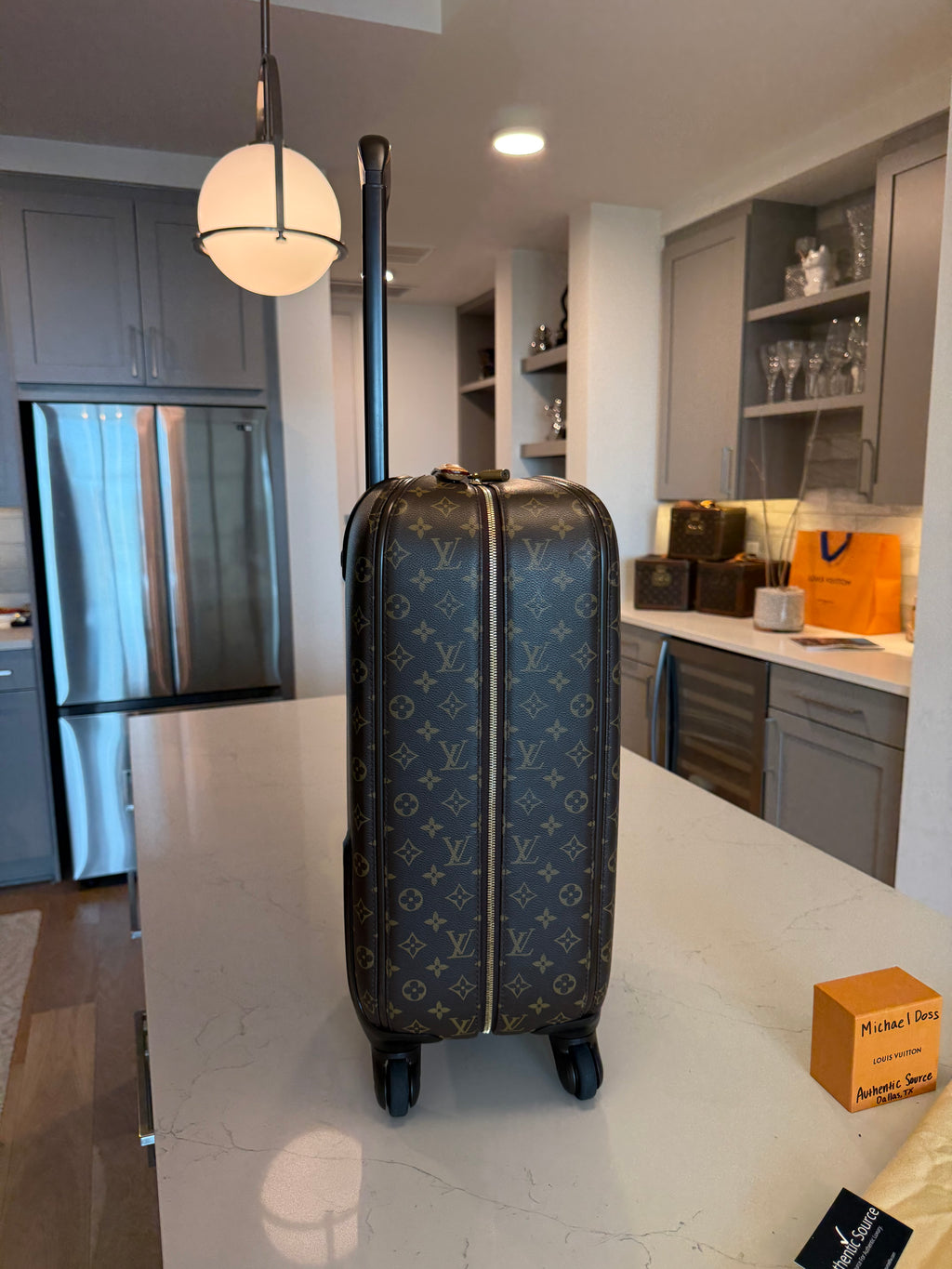 Louis Vuitton Zephyr 55