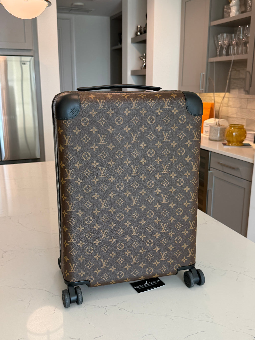 Louis Vuitton Horizon 55 Macassar