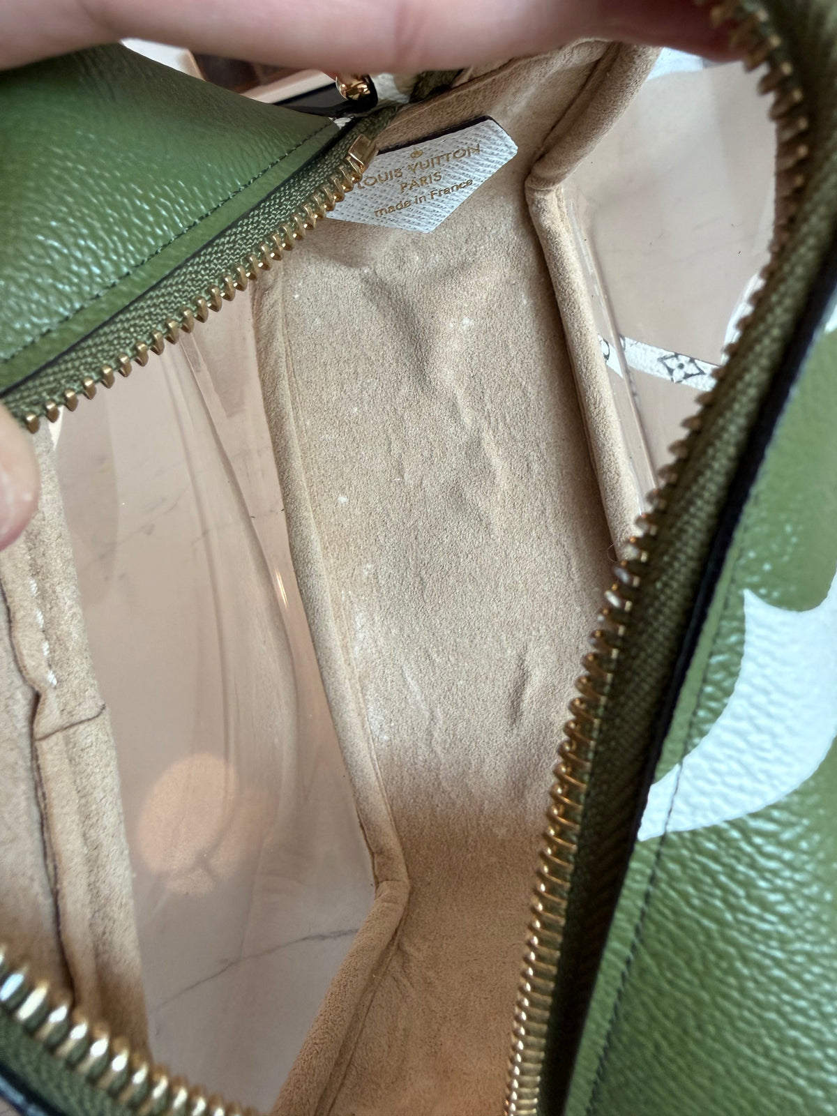 Louis Vuitton Beach Pouch Giant Khaki Monogram