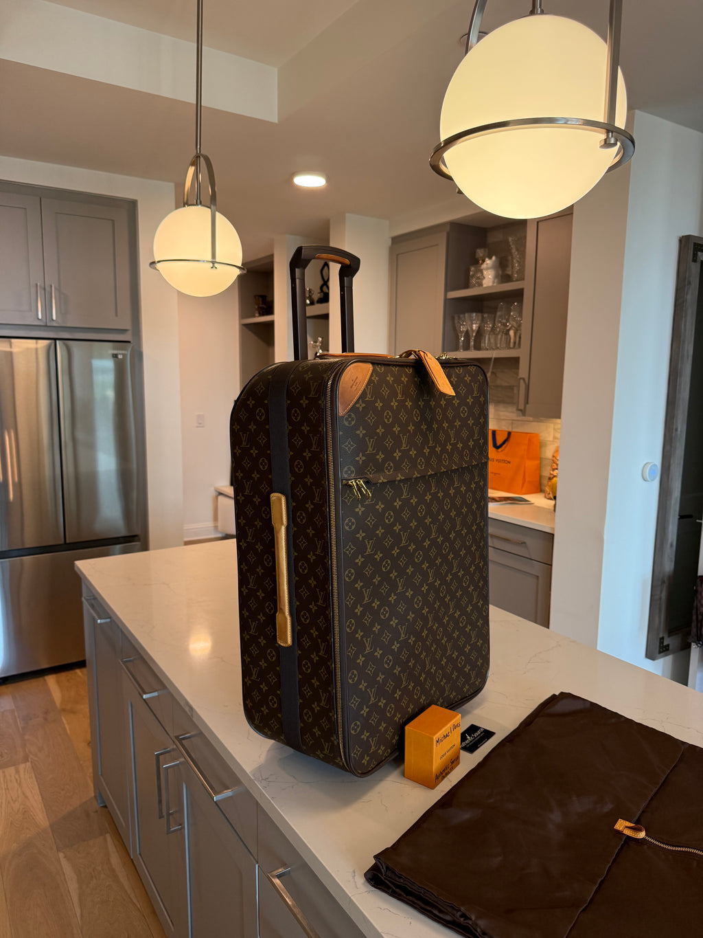 Louis Vuitton Pegase 70 Rolling Luggage