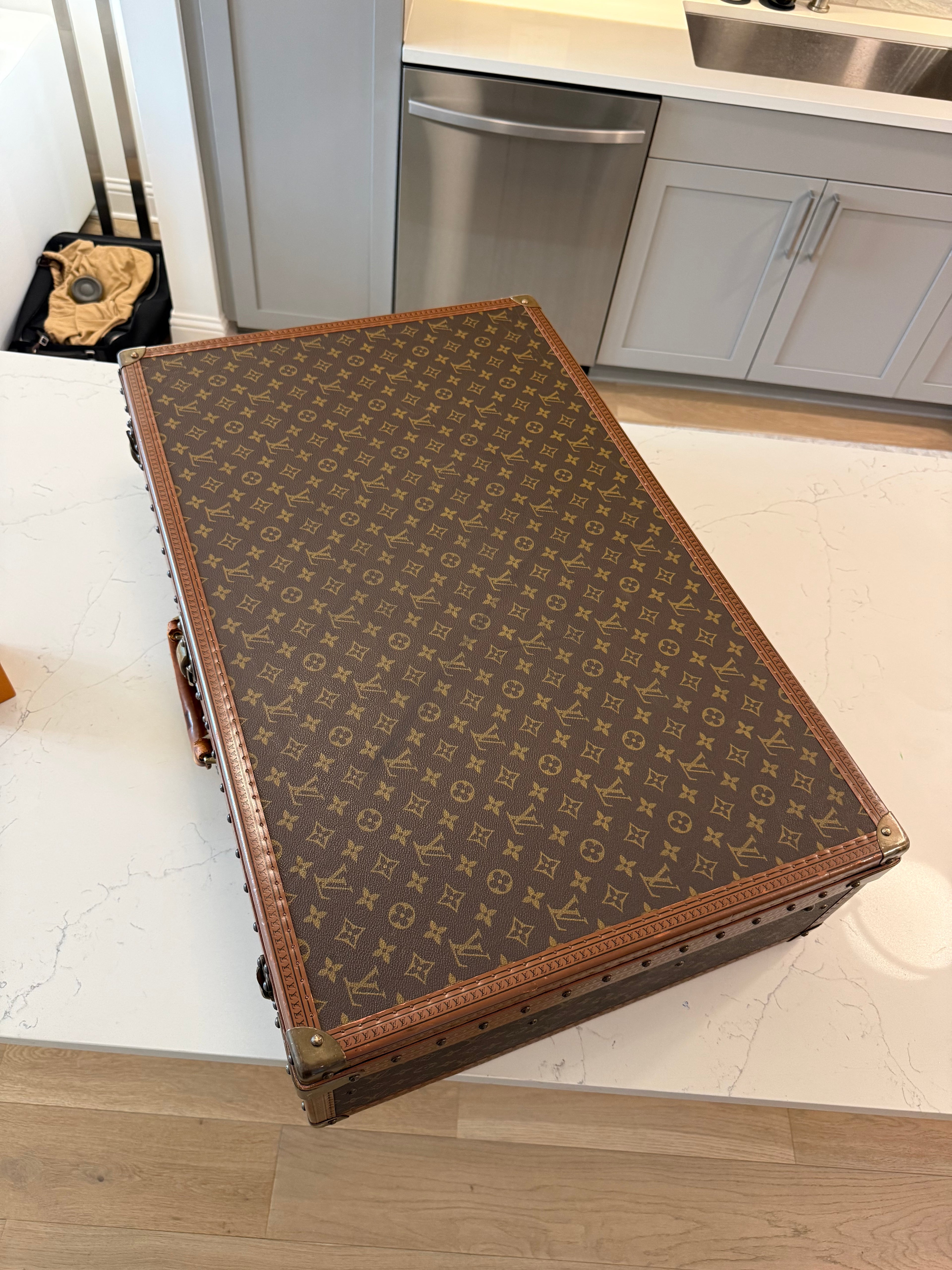 Louis Vuitton Alzer 80 Trunk