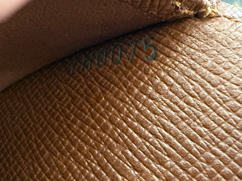 Louis Vuitton Agenda GM