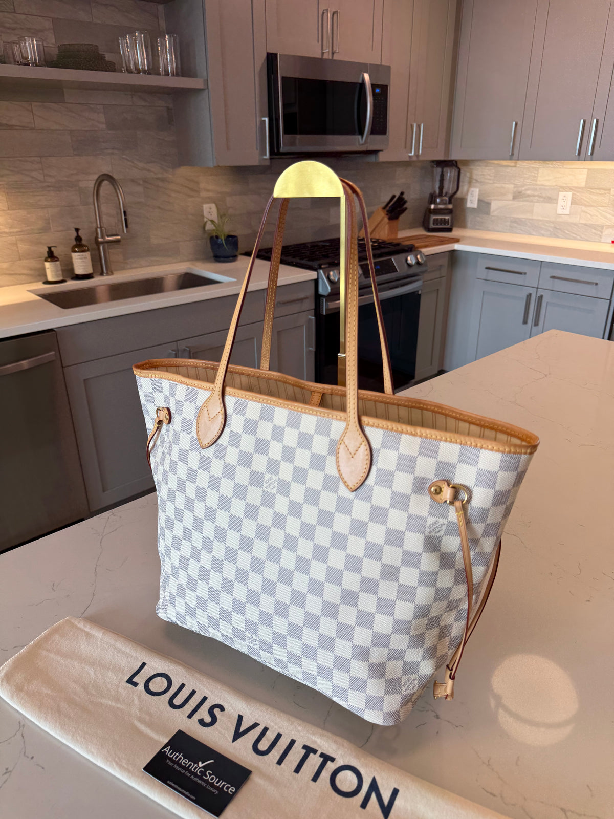 Louis Vuitton Neverfull MM Damier Azur