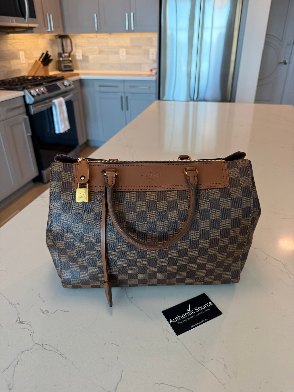Louis Vuitton Greenwich DE
