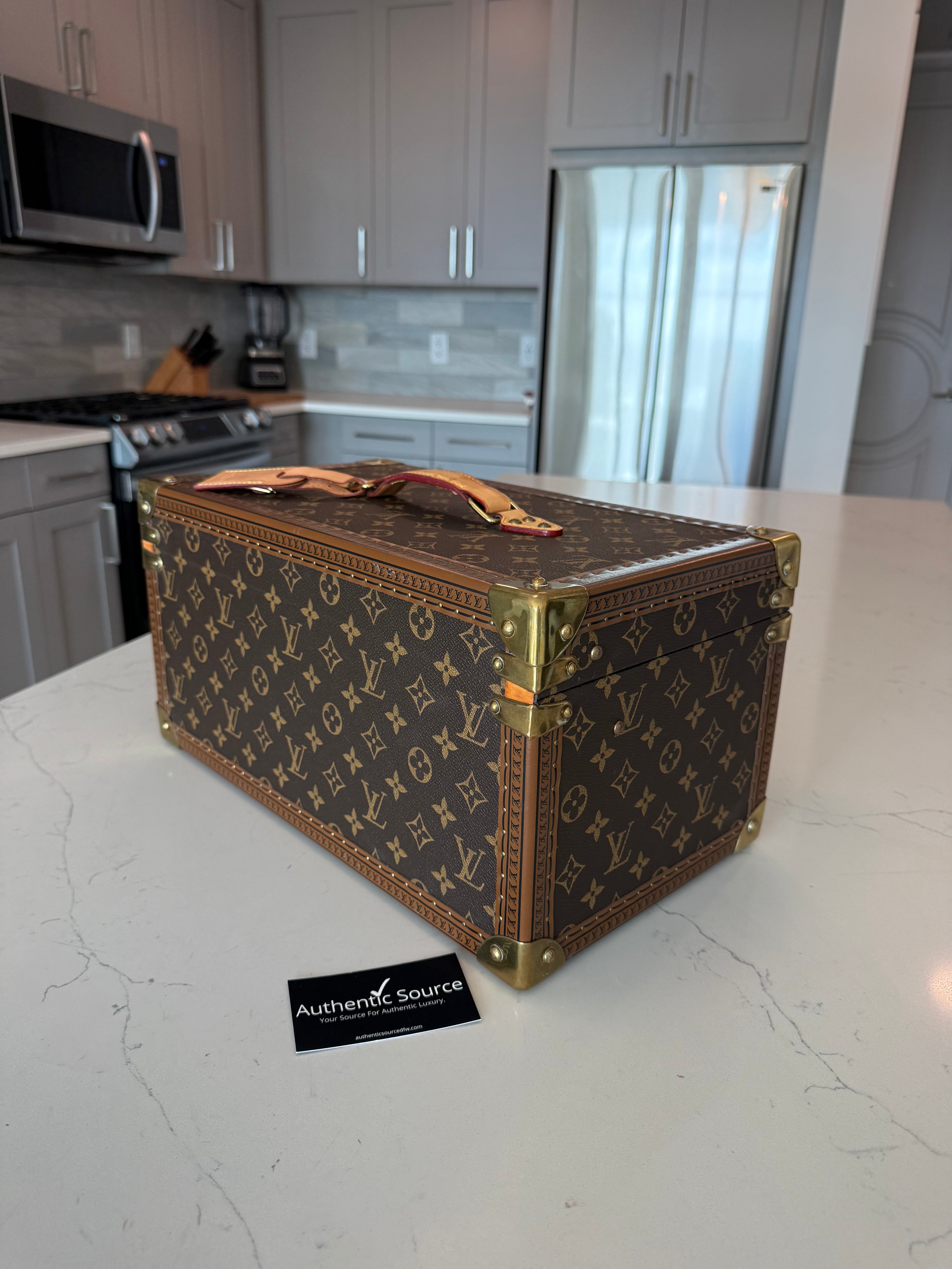 Louis Vuitton Boite Bouteilles Trunk