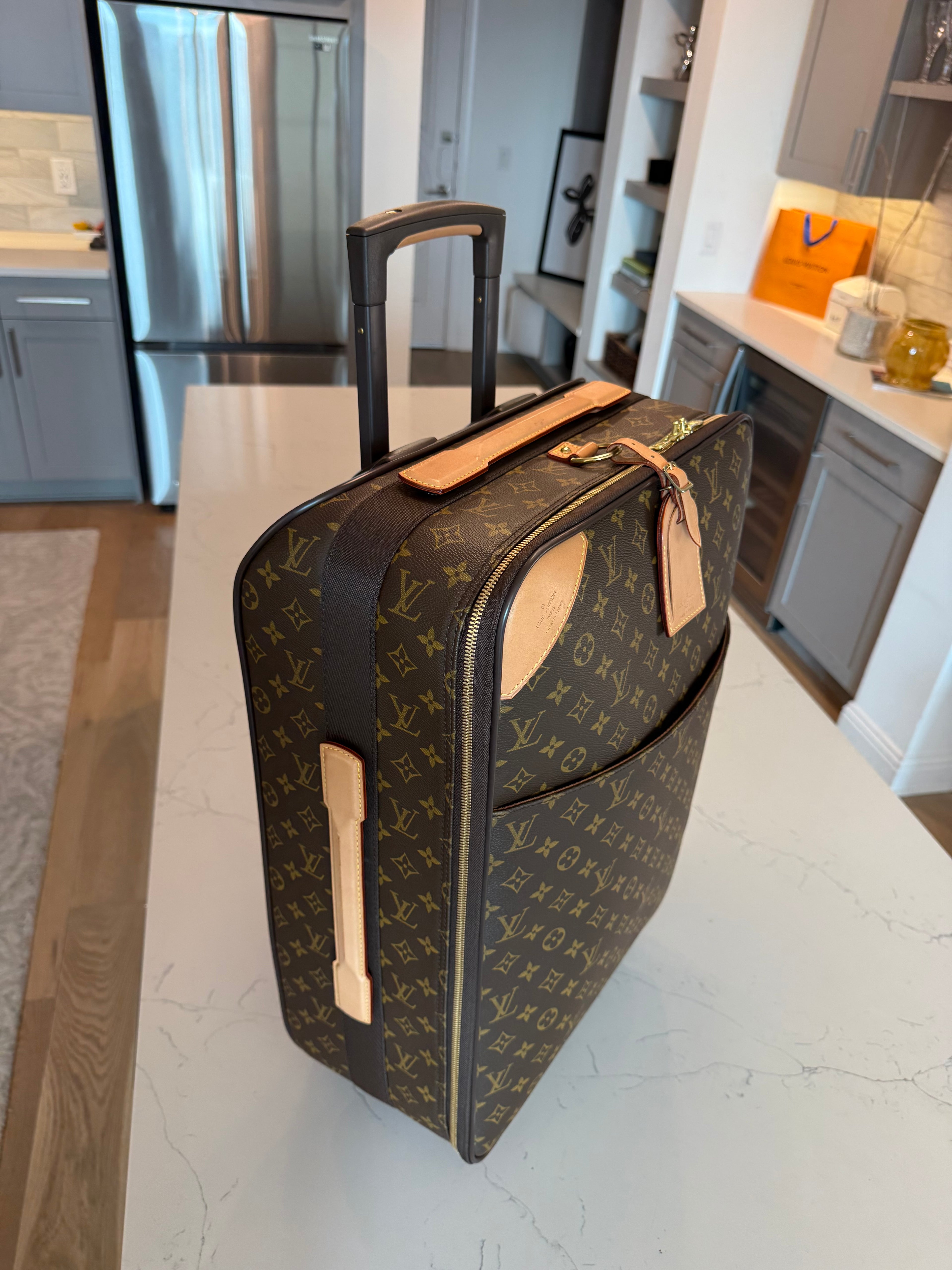 Louis Vuitton Pegase 55 Carry On