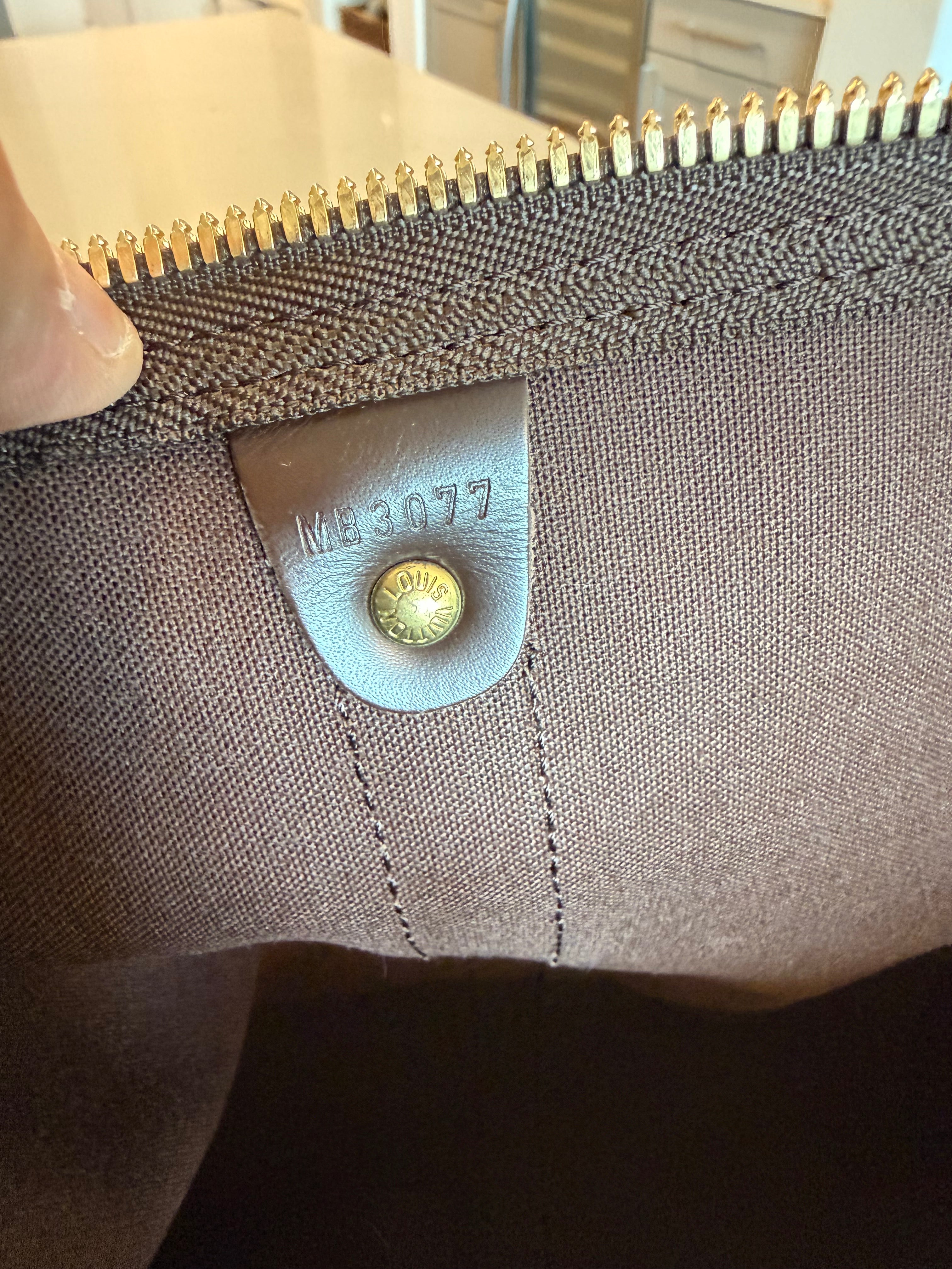 Louis Vuitton Keepall 55 Bandouliere DE