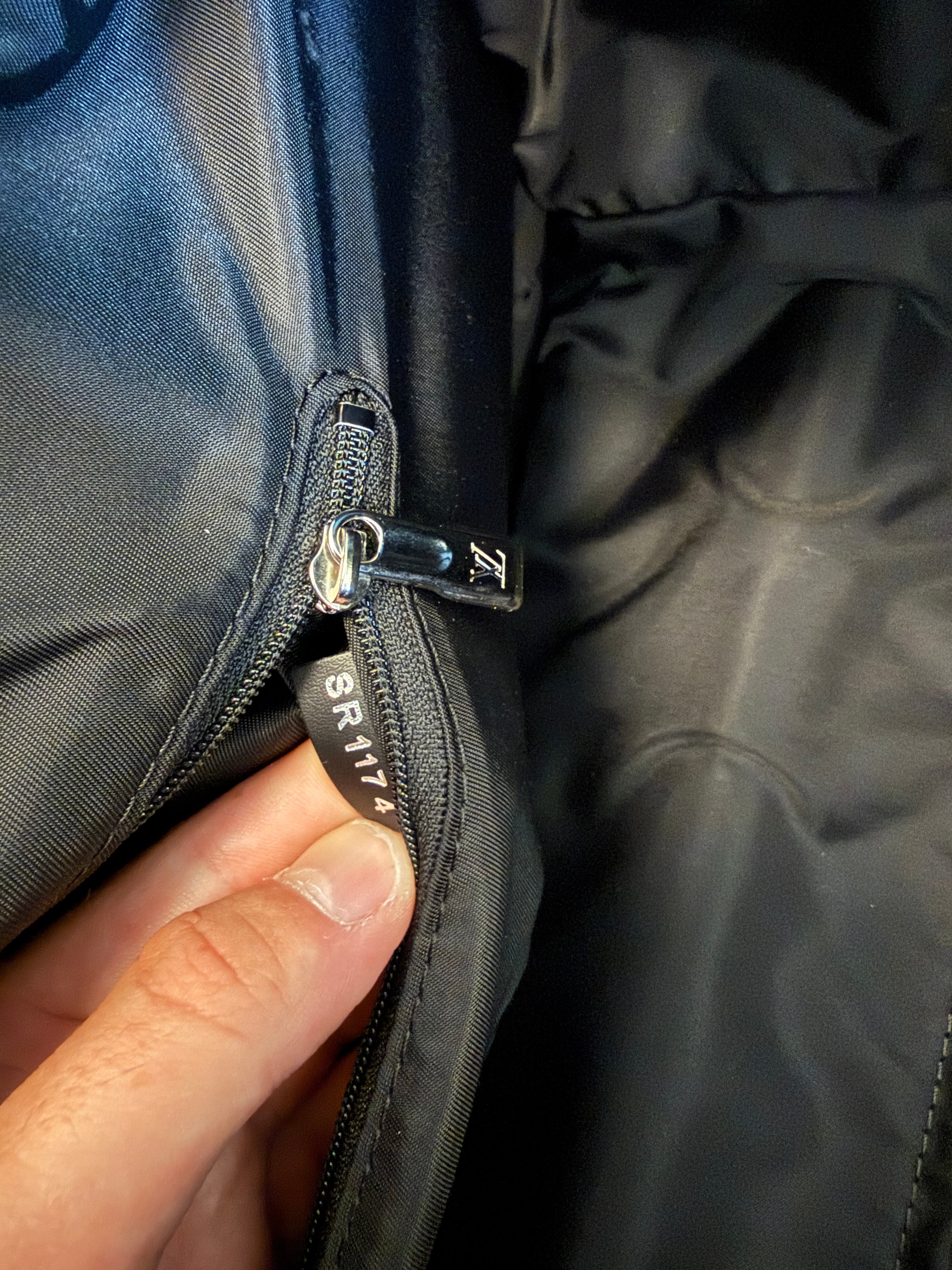 Louis Vuitton Neo Eole 50 Damier Graphite
