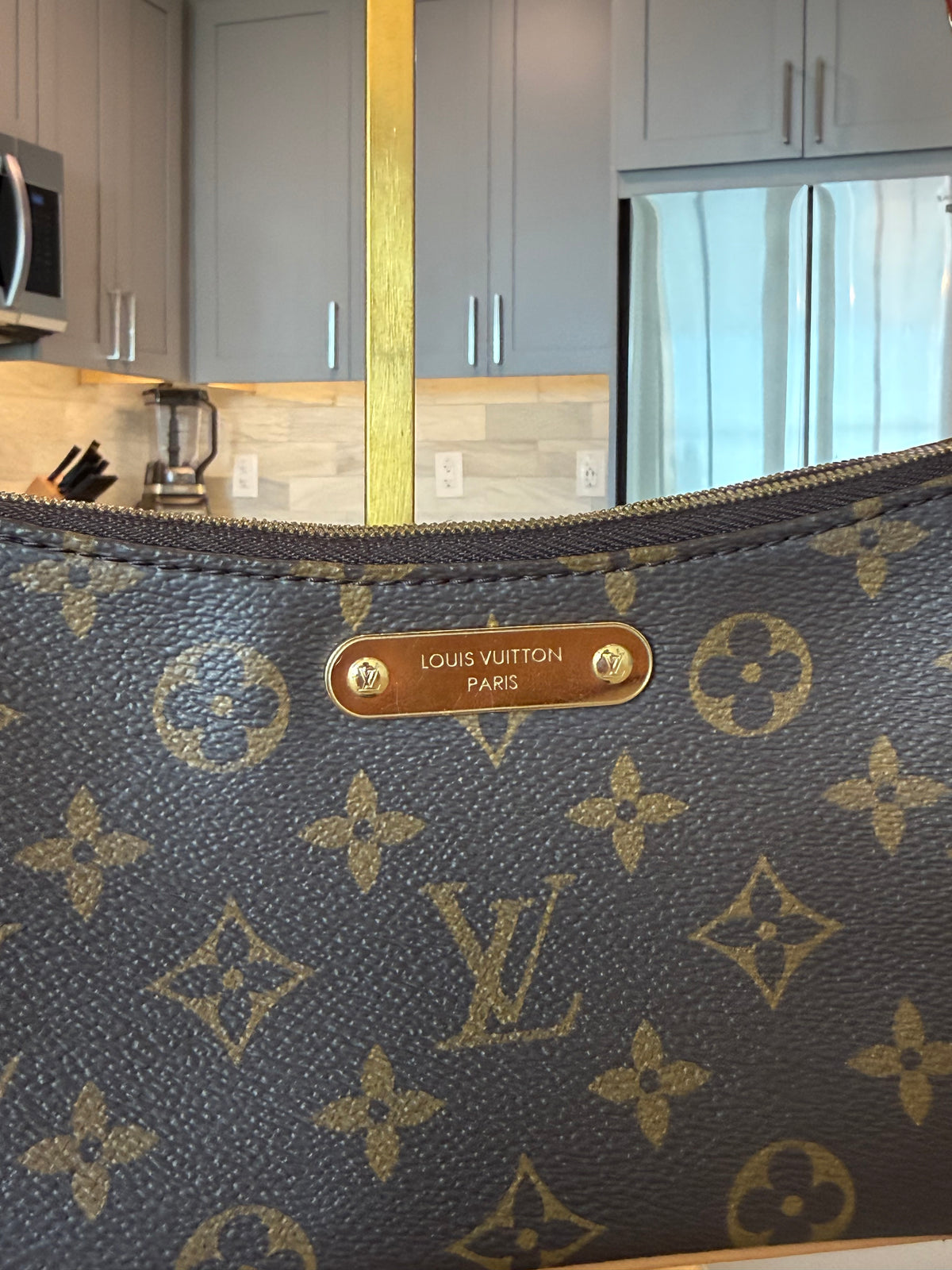 Louis Vuitton Pochette Liv