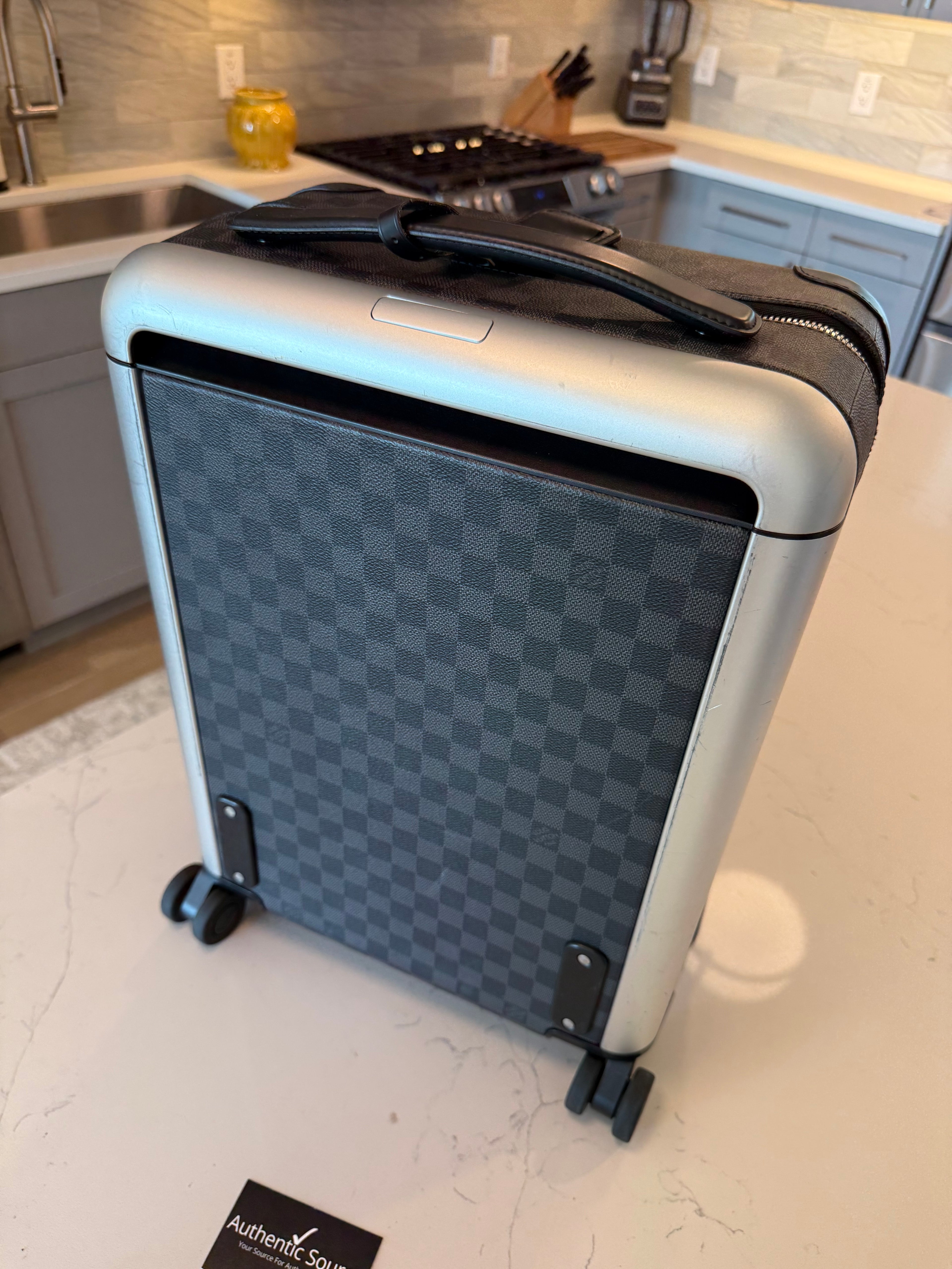 Louis Vuitton Horizon 50 Damier Graphite