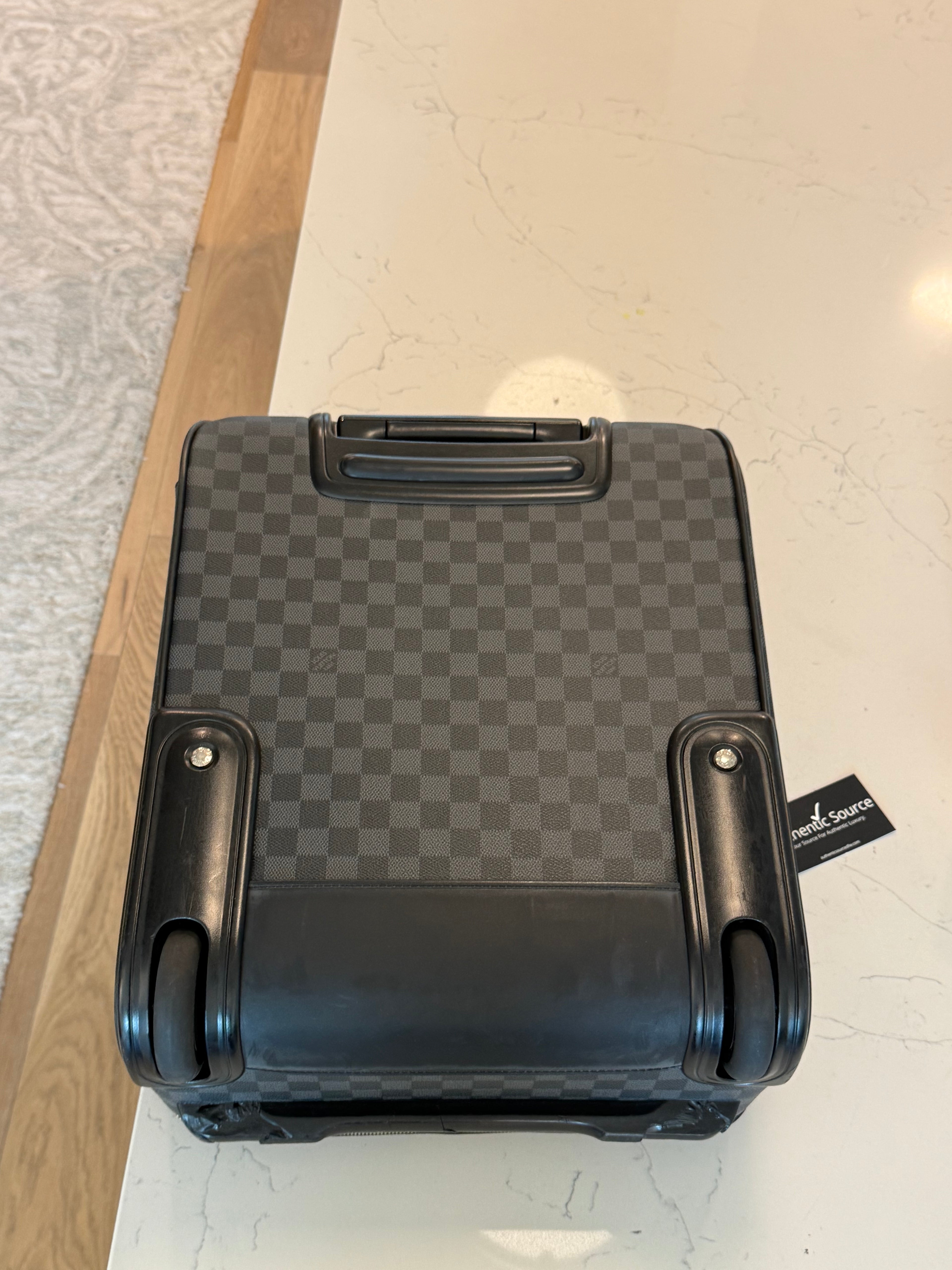 Louis Vuitton Pegase 45 Damier Graphite