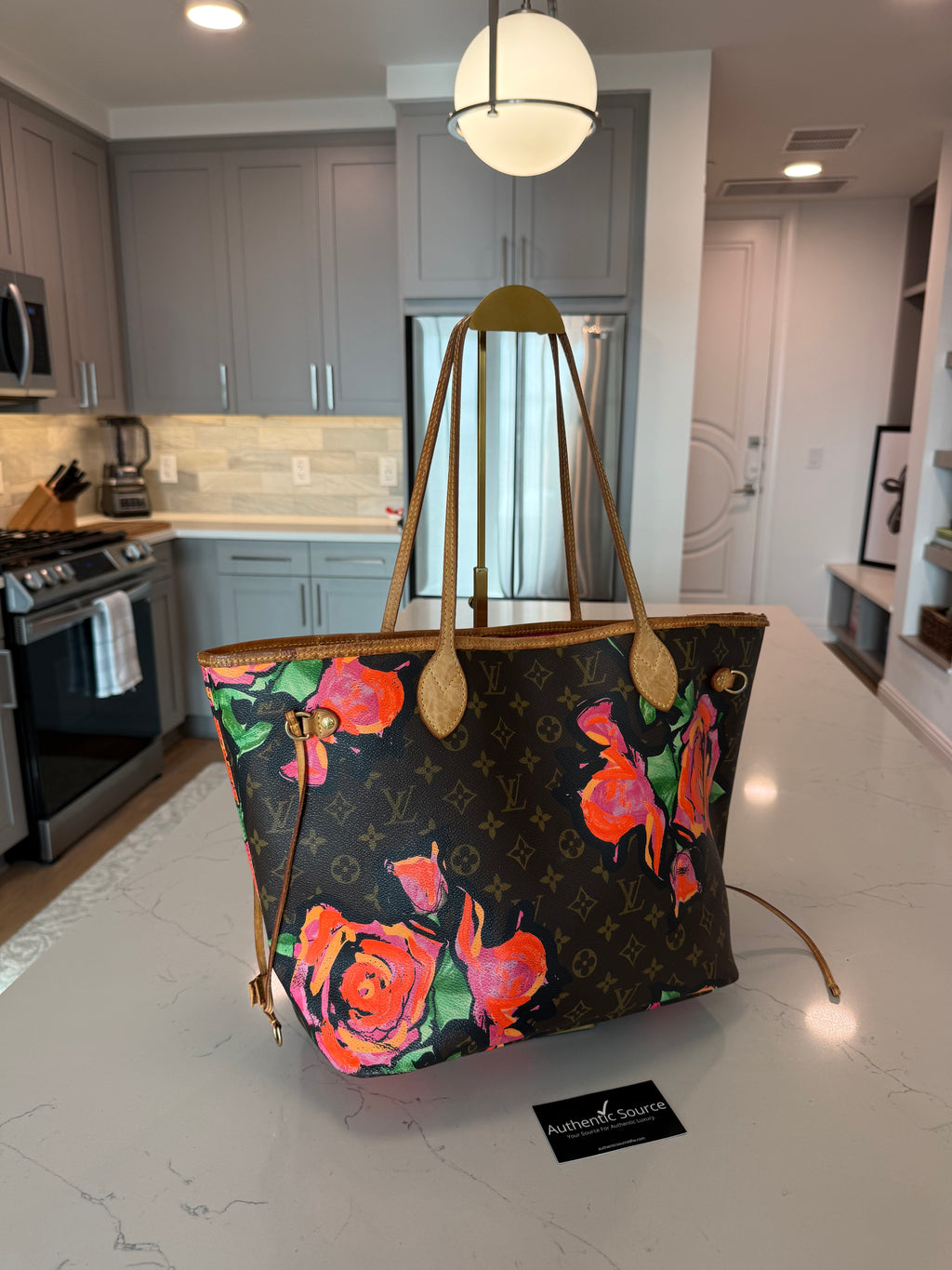 Louis Vuitton Neverfull MM Roses