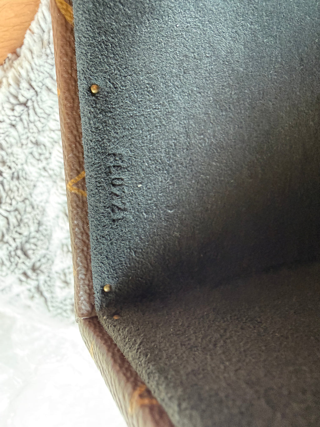 Louis Vuitton Coffret Tresor 24 Trunk Reverse Monogram
