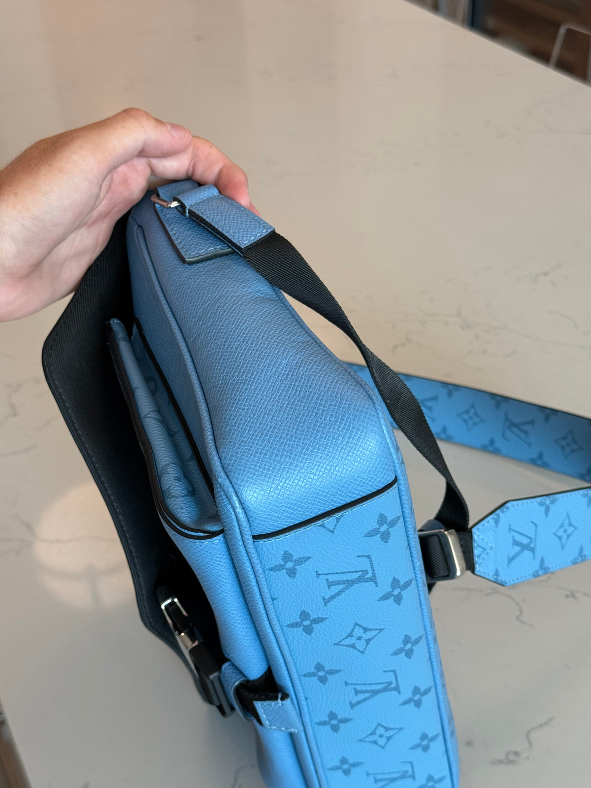 Louis Vuitton Tiagarama Messengerama Blue
